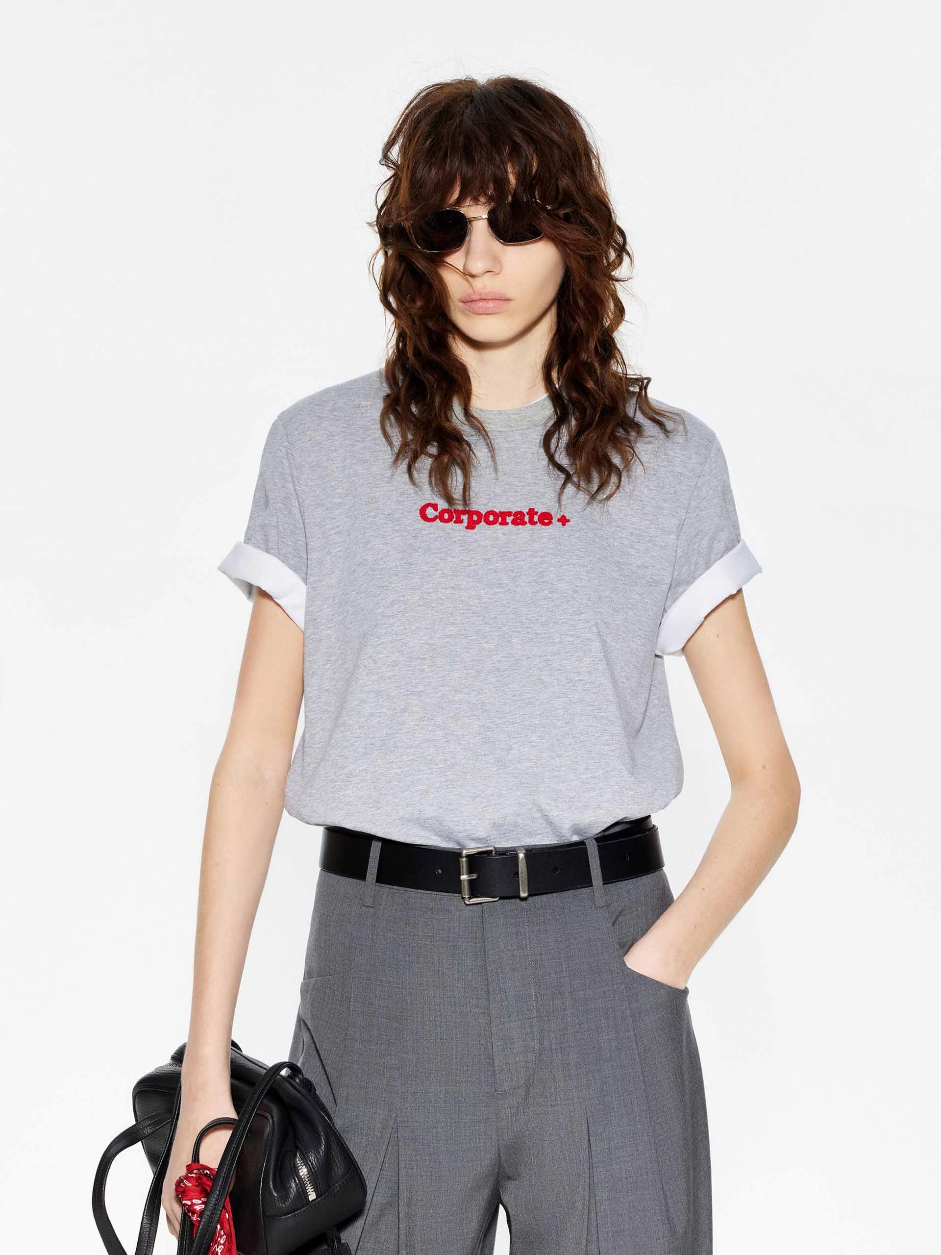 Front Letter Round Neck T-shirt Set In Sleeve Sustainable Dye Process