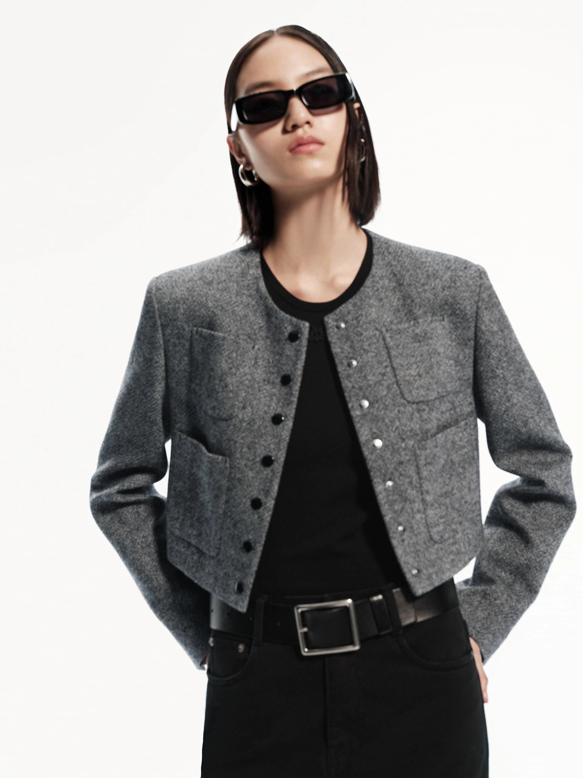 Smooth Zipper Glides Essential Style Front Pocket Cropped Jacket