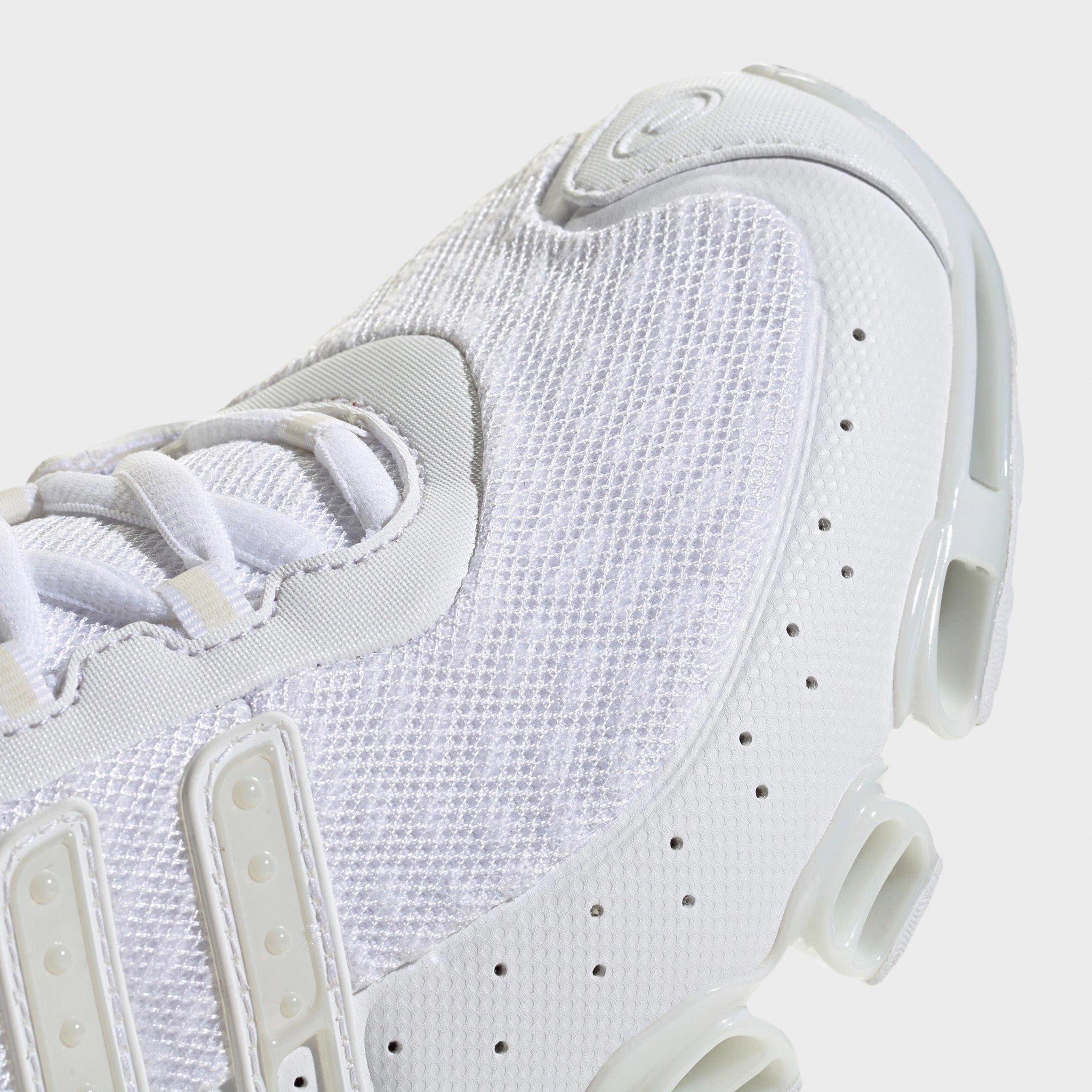 Cushioned Midsole Geometry Tension Balance System adidas Megaride White / White - Grey One