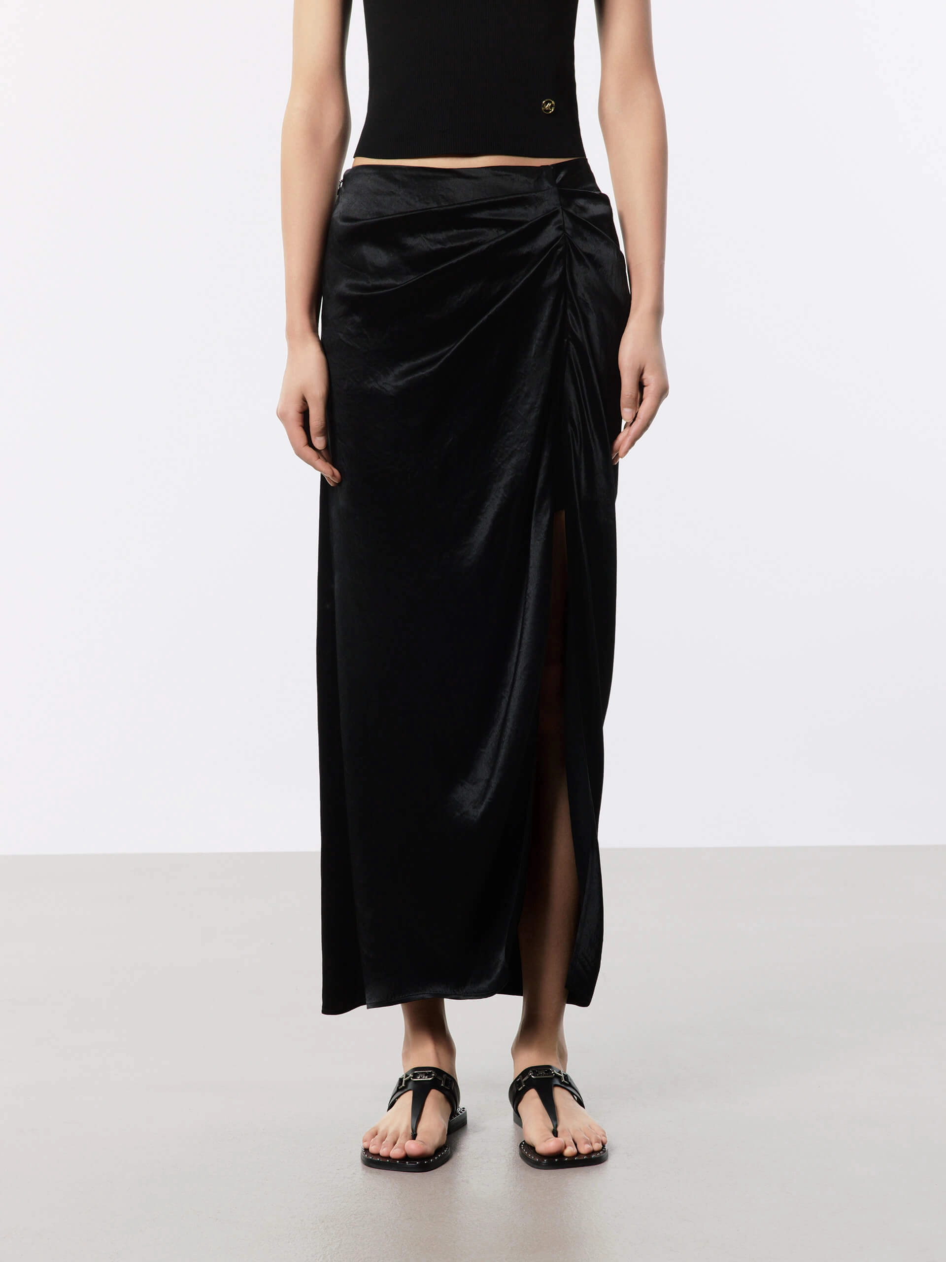 Gathering Detail Satin Skirt Reflective accents Breathable fabric