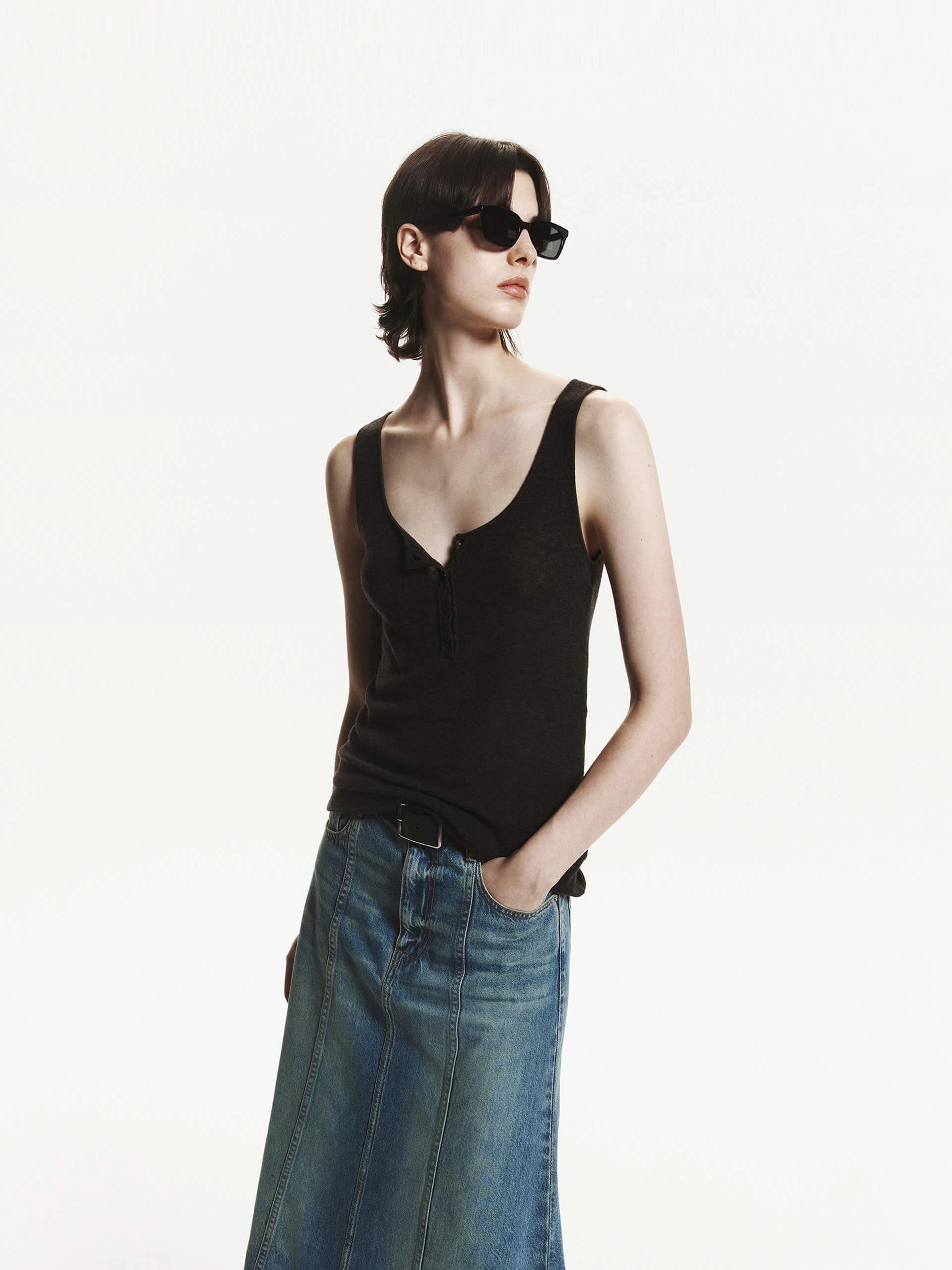 Half Button Wool Tank Tagless Collar