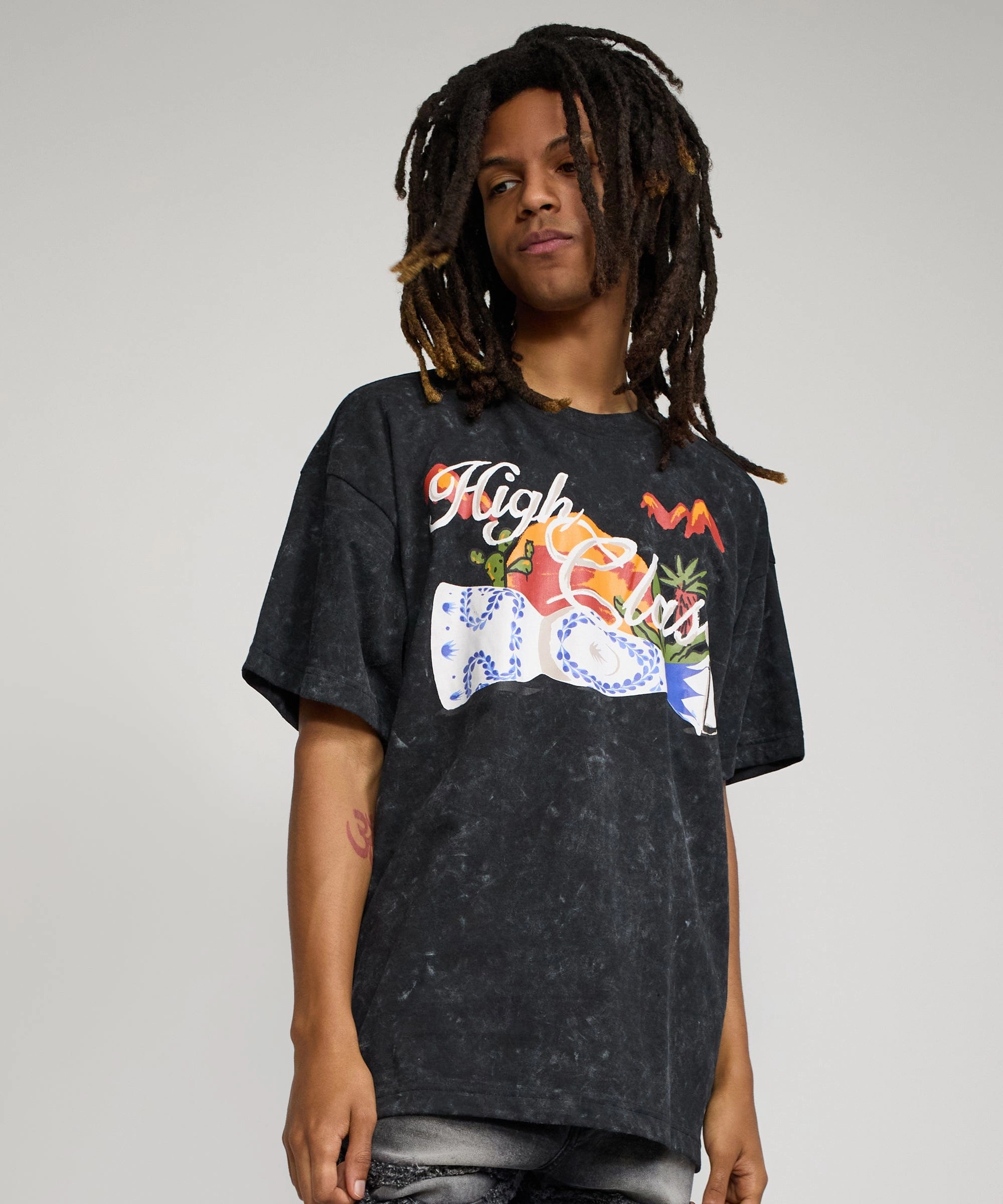 ThermalRegulationLayer High Class Washed Short Sleeve Tee - Black