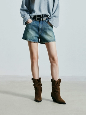 Relaxed Design Wear Compact Pack High Rise Denim Shorts
