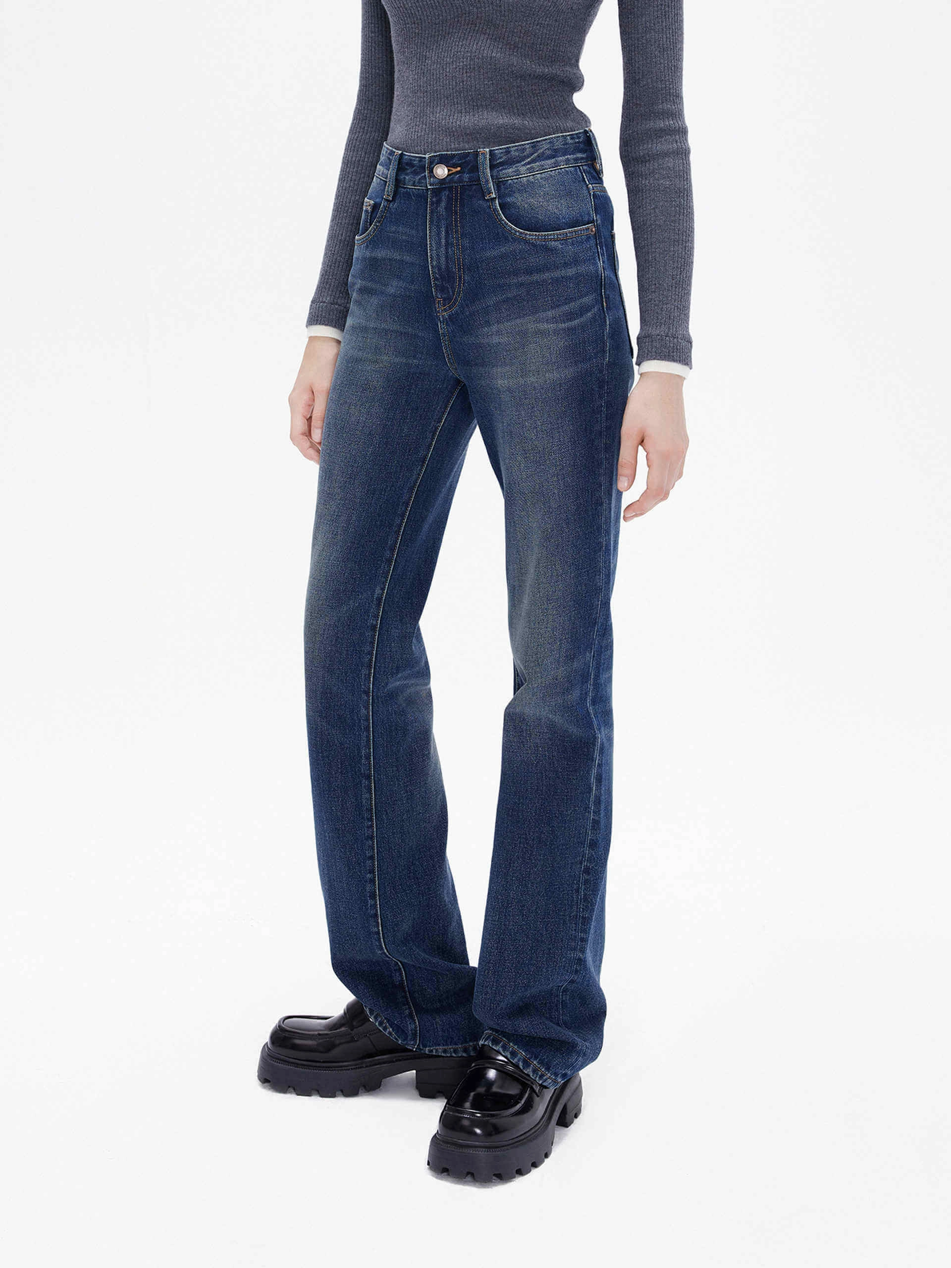 Student Outfit Streetwear Fan Rainy Day Chill Outfit Nature Lover High Rise Straight Jeans