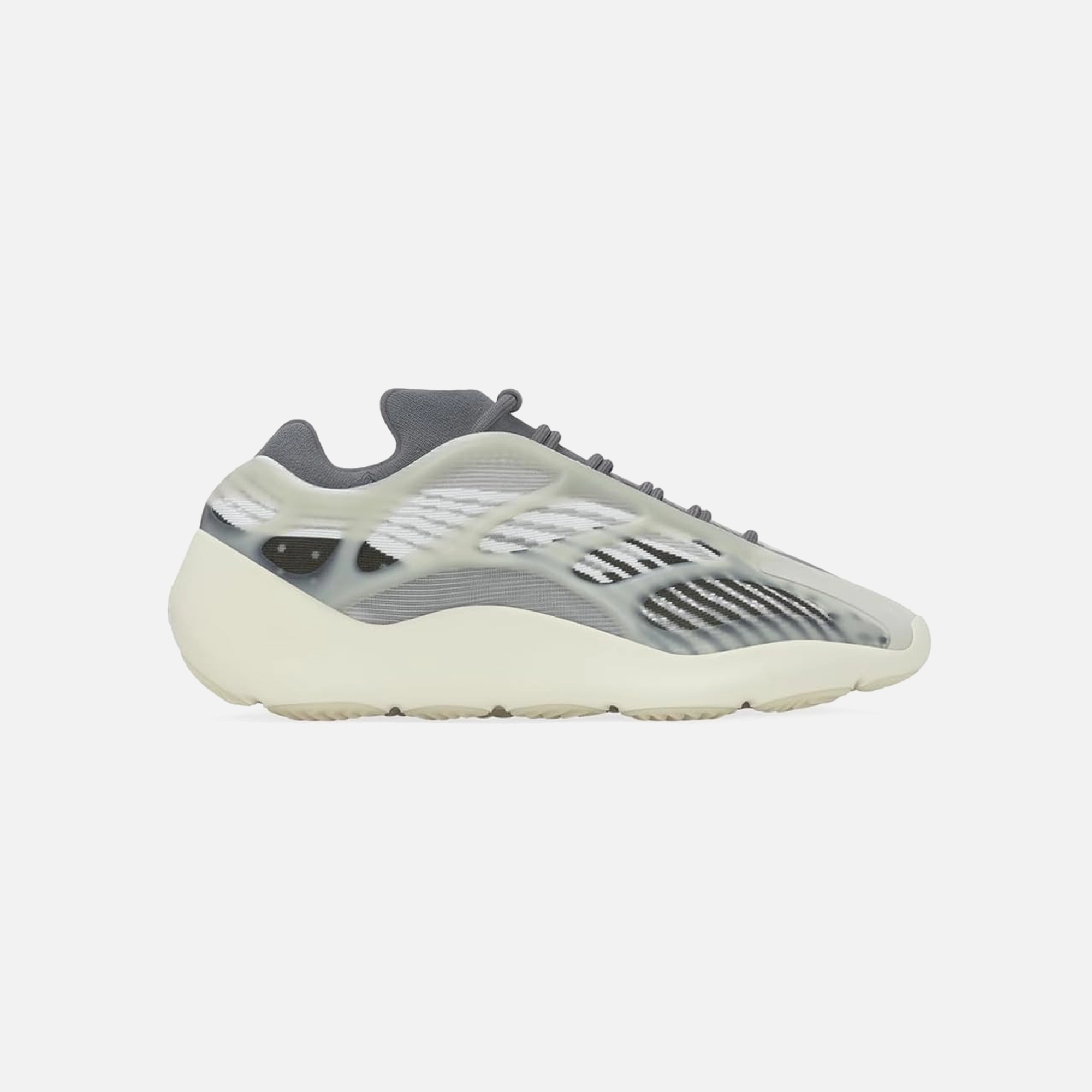 Fresh flexibility Adidas Yeezy 700 V3 Fade Salt