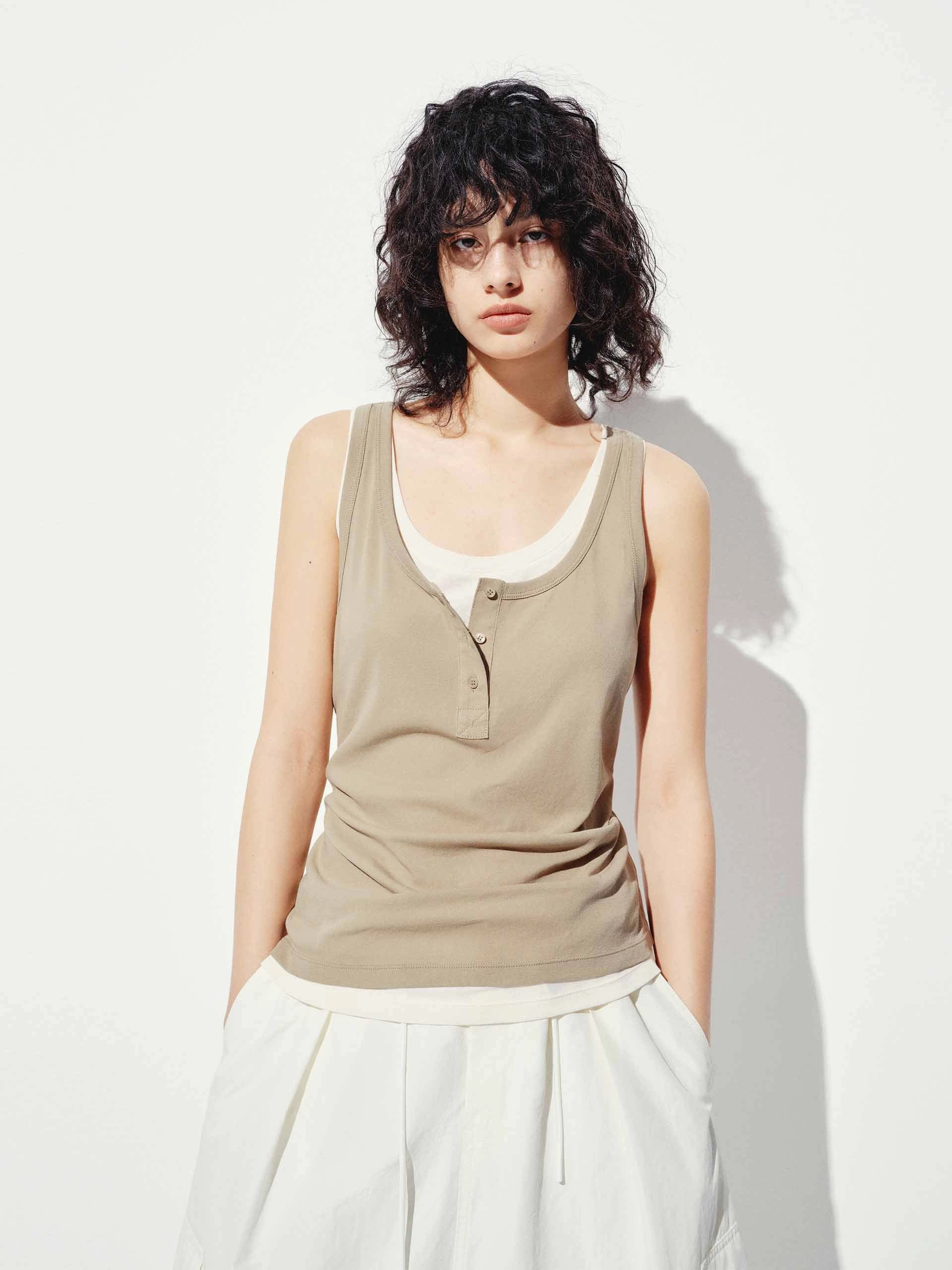 U-neck Layered Tank Top Casual Pullover SlimFitAdaptation