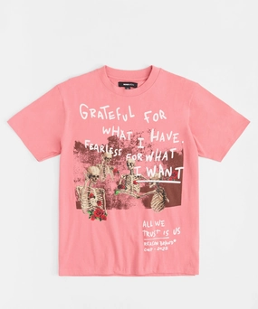 Flexible Material Grateful Roses Oversized Short Sleeve Tee - Pink