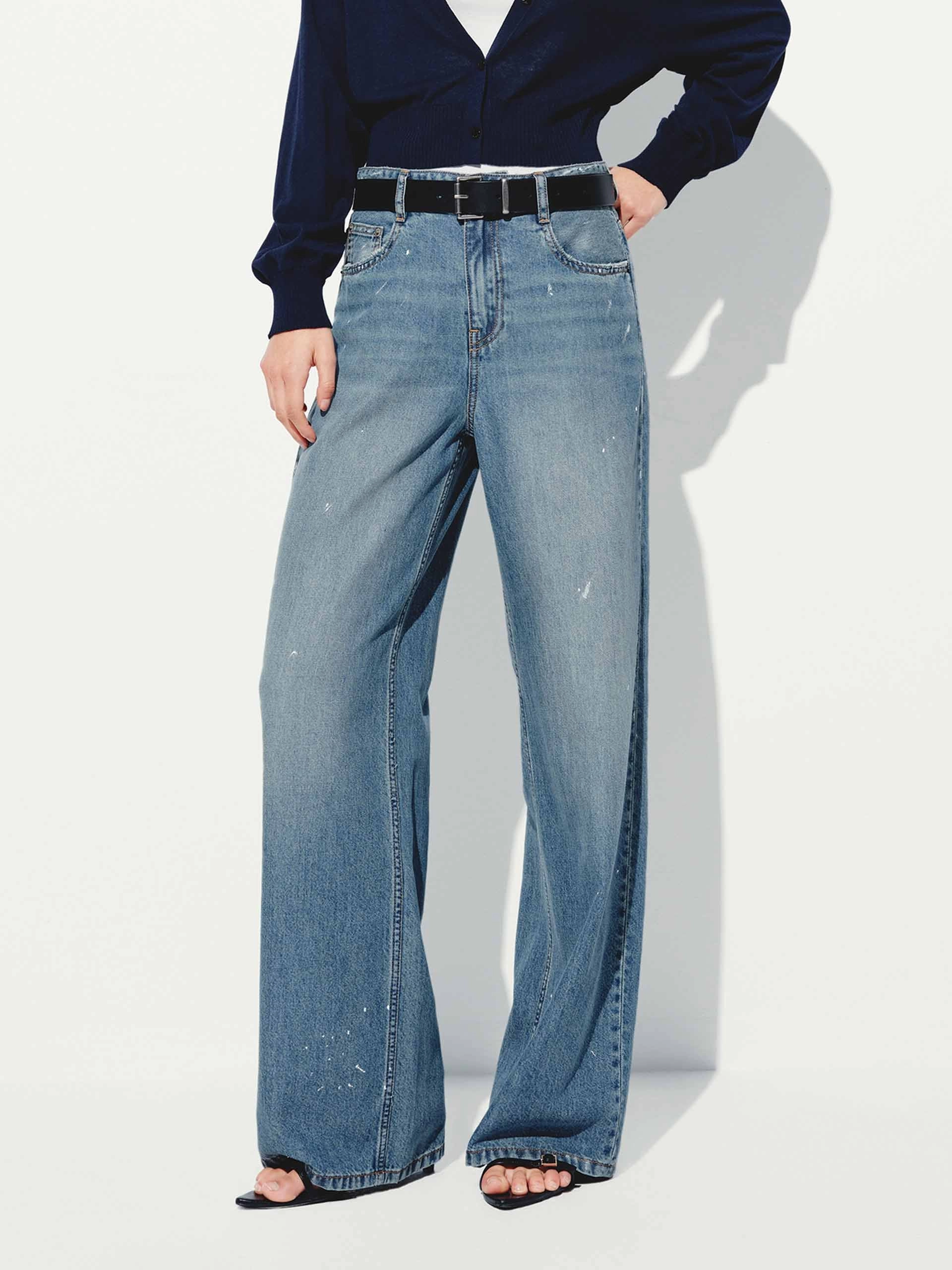 Soft Wash Treatment Fits Everyone Ink-splashed Straight Jeans