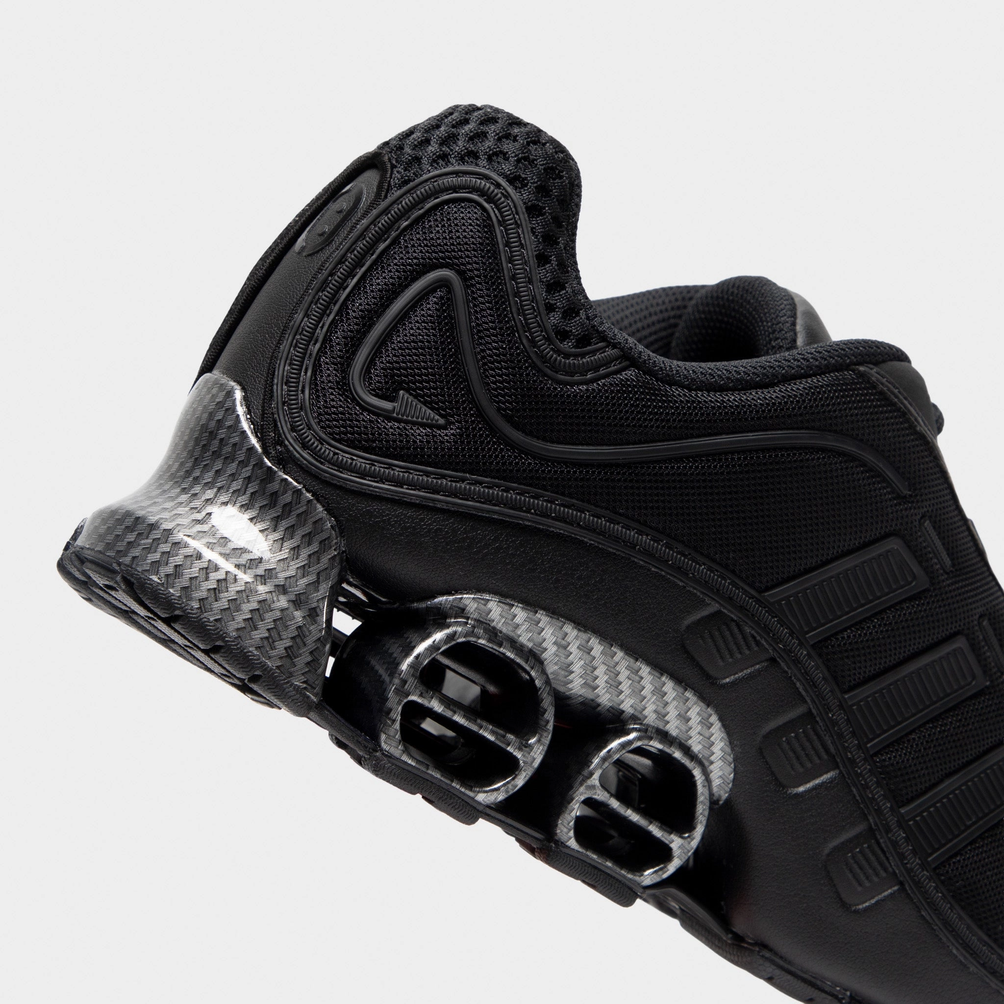 adidas Megaride O1 Black / Black - Iron Mountain Pressure Relief Insoles