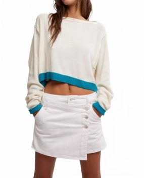 Thermal Insulation Into The Blue Pullover Sweater In White/ Blue