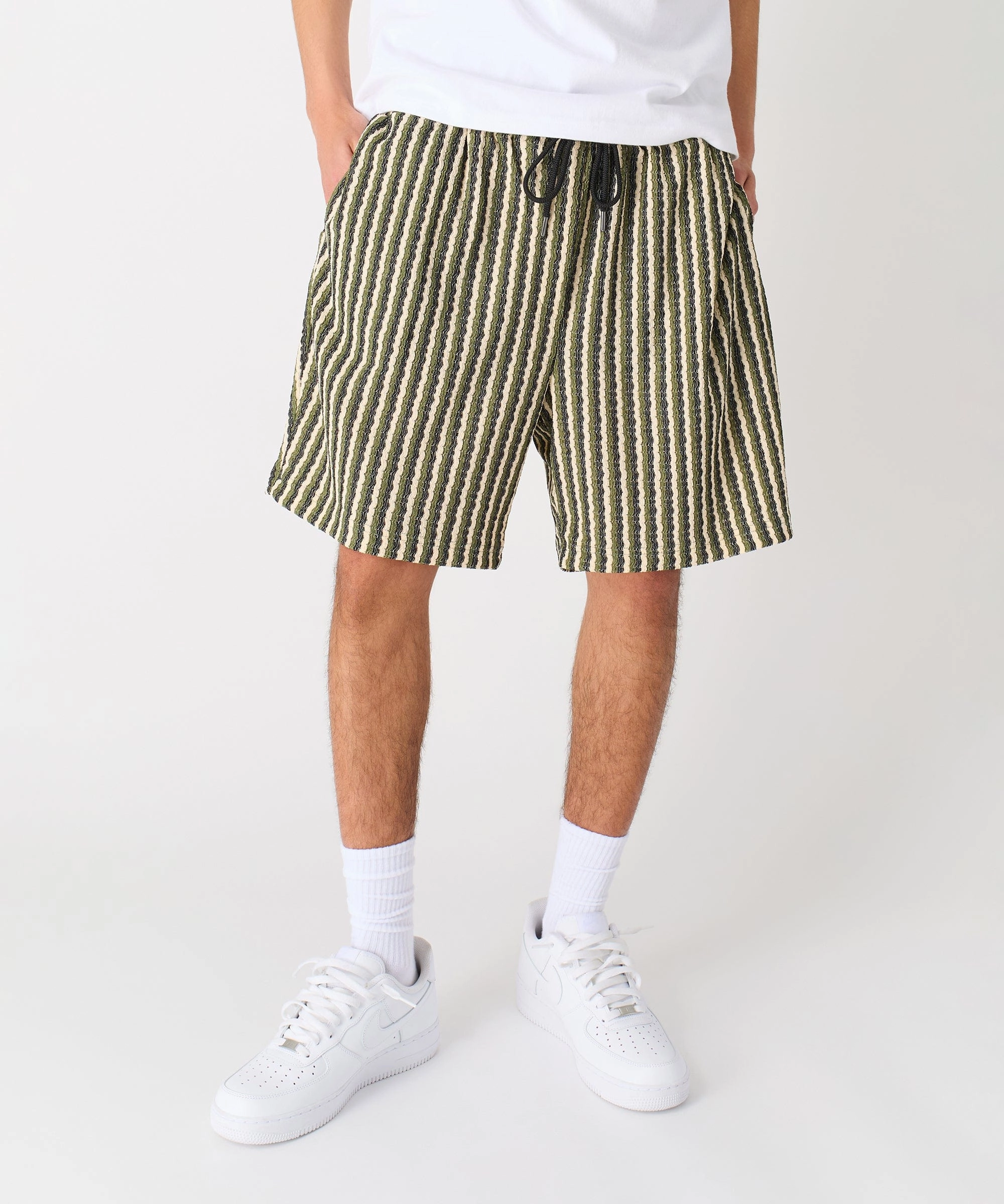 Jacquard Knit Striped Short - Green Comfortable Cut FrayResistant Fabric