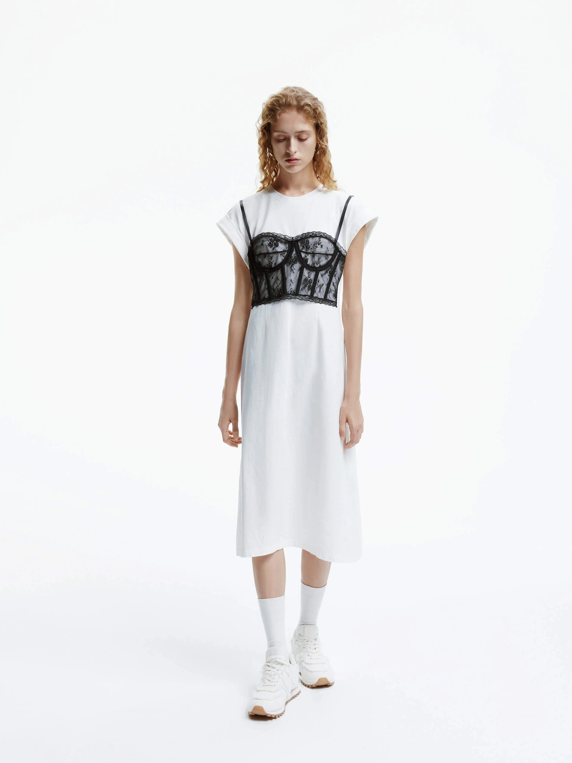 ReversibleStyle Lace Detail Midi Dress