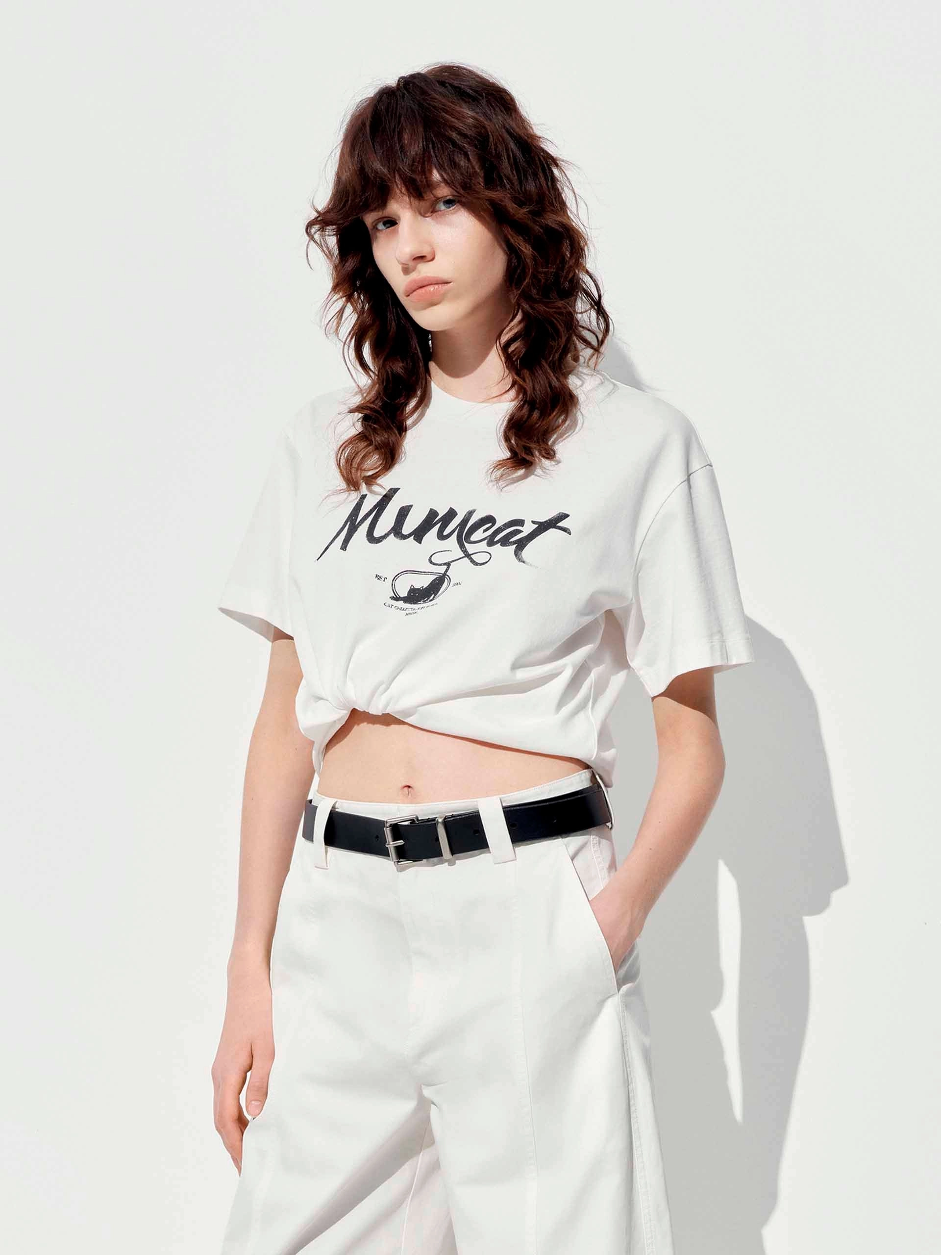 Letter Print Cotton T-shirt Casual Must-Have Low Profile Collar