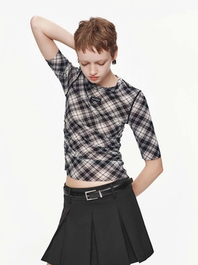 Fitted Plaid Pattern Top DurableBlend CompressionFit