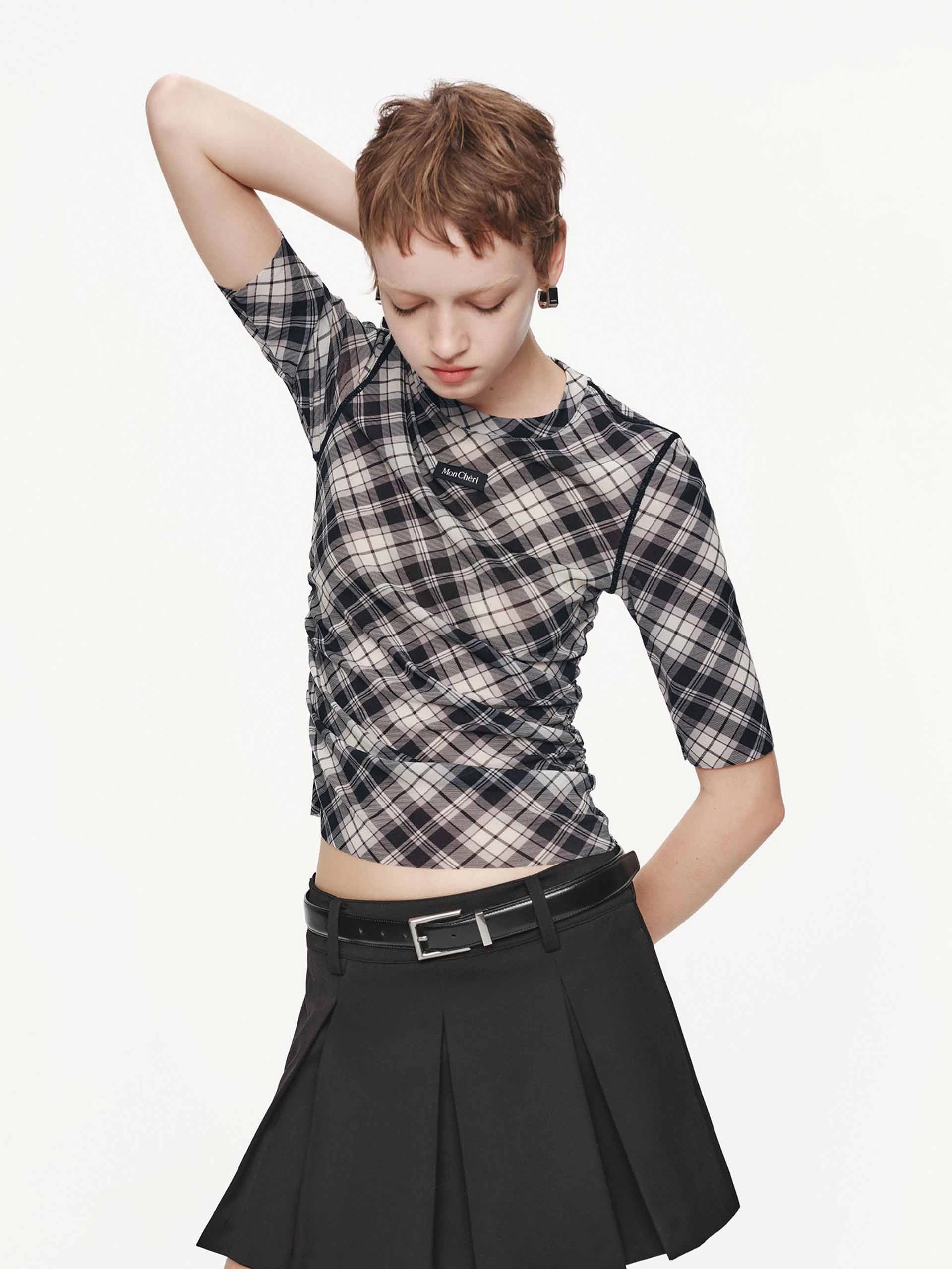 HighStretch Fitted Plaid Pattern Top
