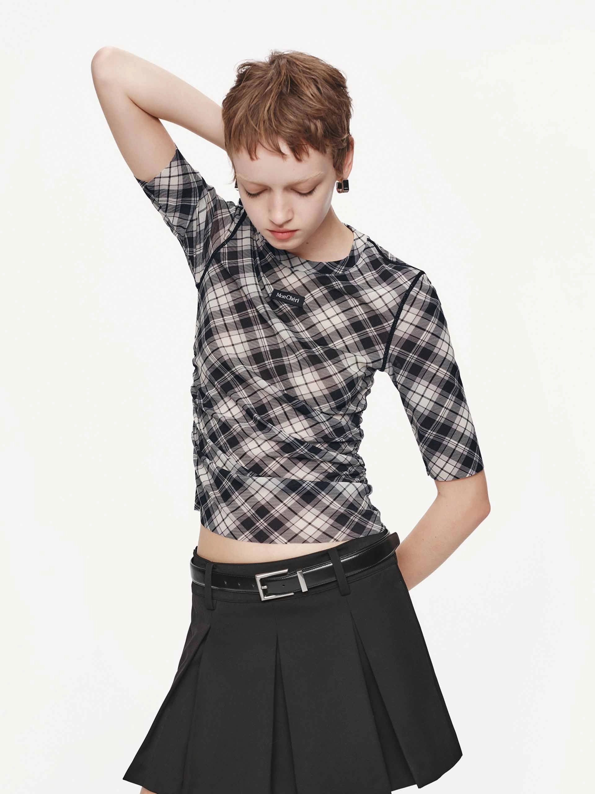 Fitted Plaid Pattern Top DurableBlend CompressionFit