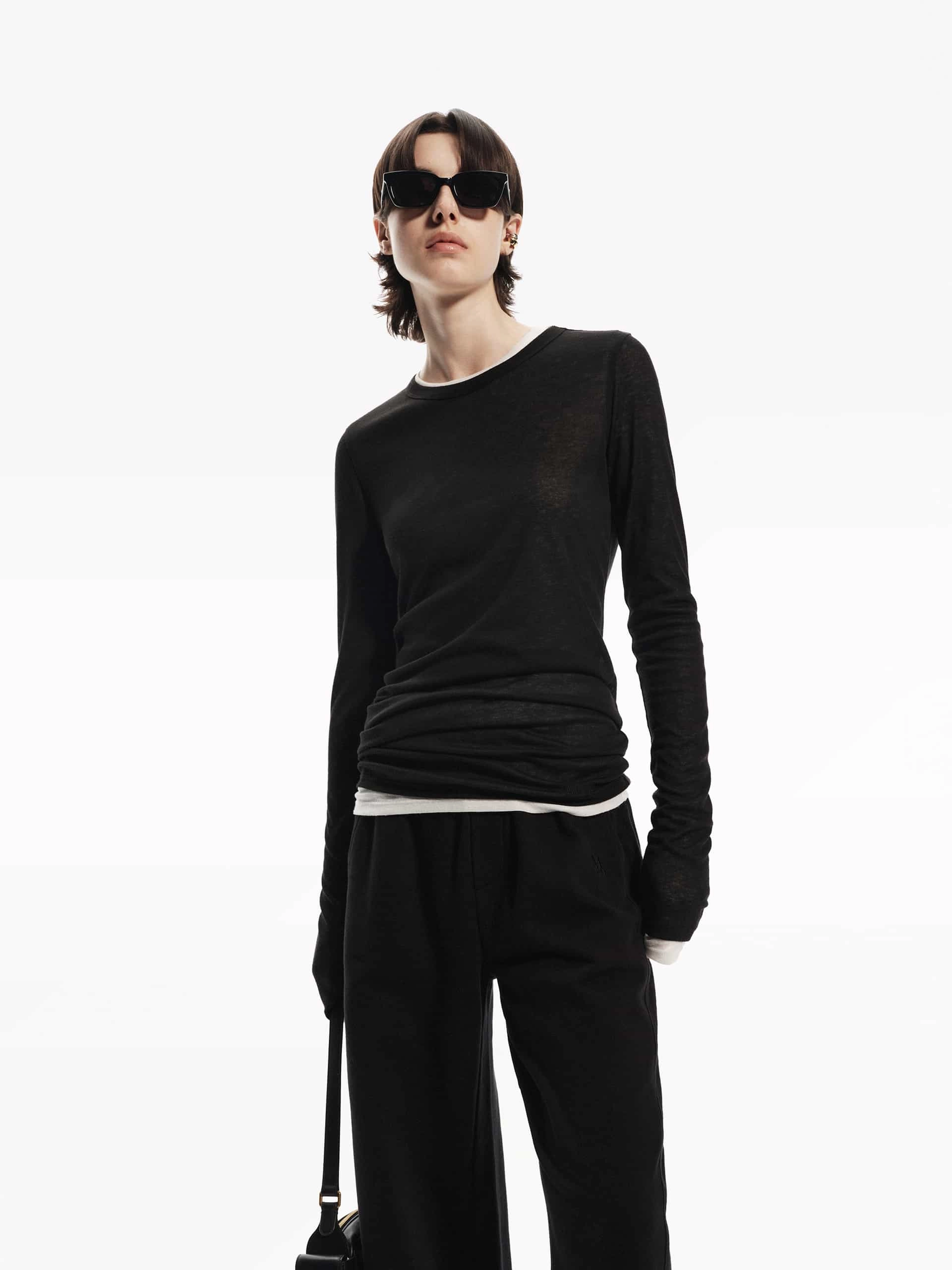 Lightweight Contrast Top Compression Fit Technology WrinkleResistant Cloth