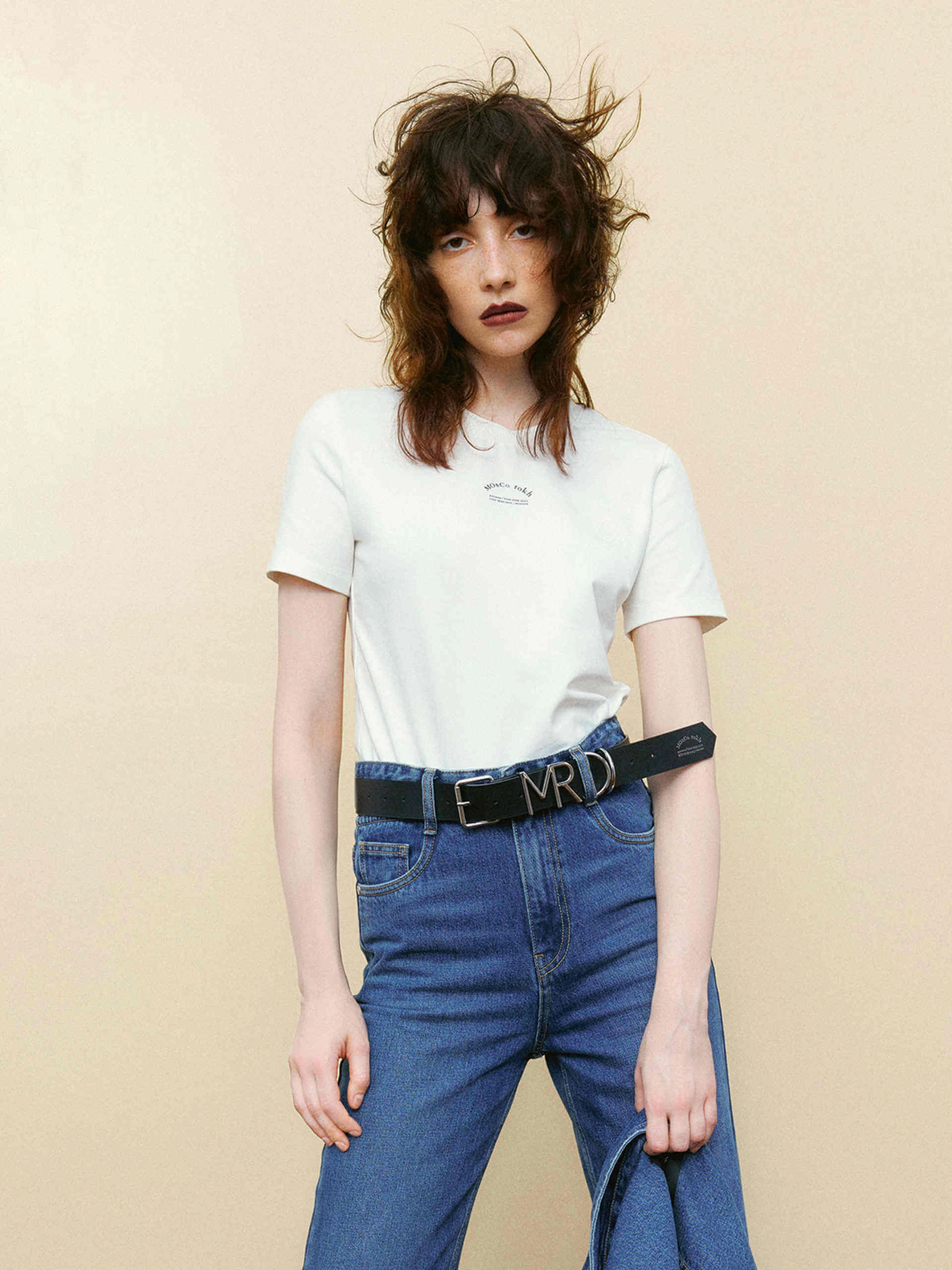 Holiday Trend Logo Details Slim T-shirts