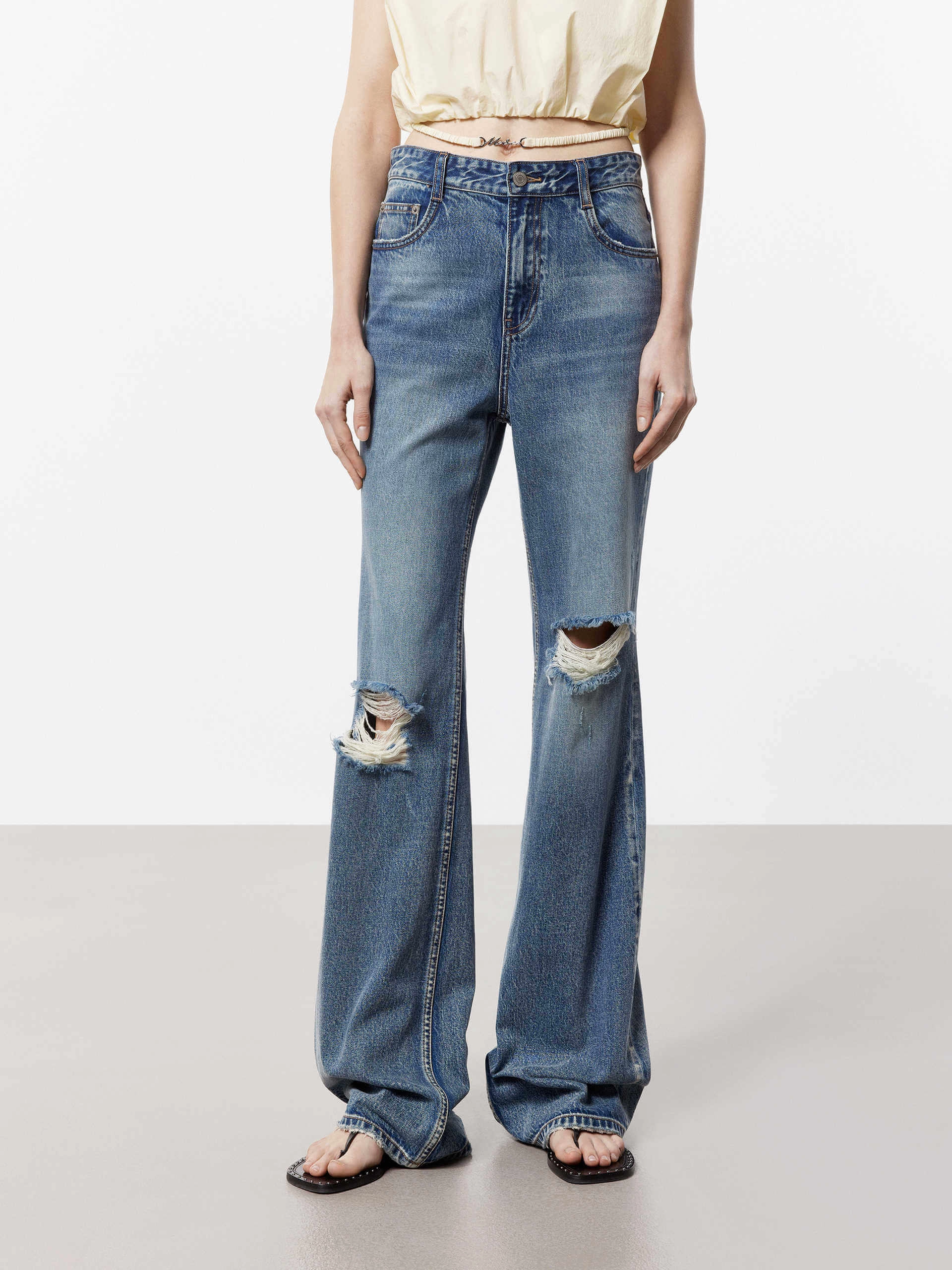 Ripped Detail Flared Jeans Sharp Vibe