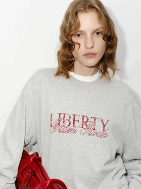 AntiStaticFinish Loose Front Letter T-shirt