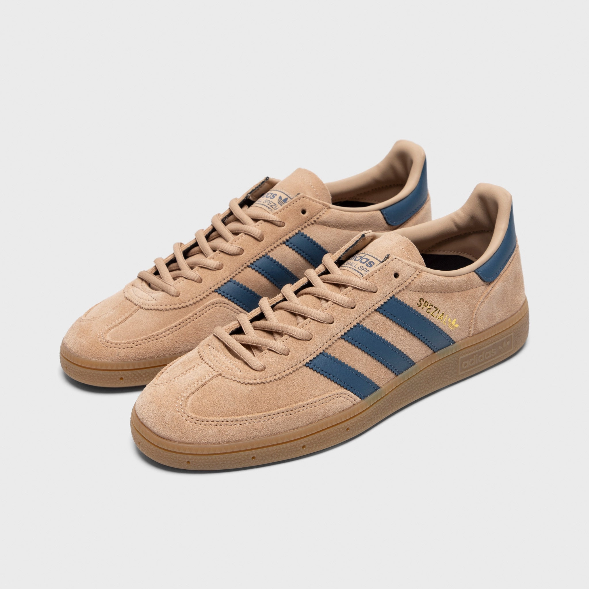 Subtle design adidas Originals Handball Spezial Warm Sandstorm / Blue