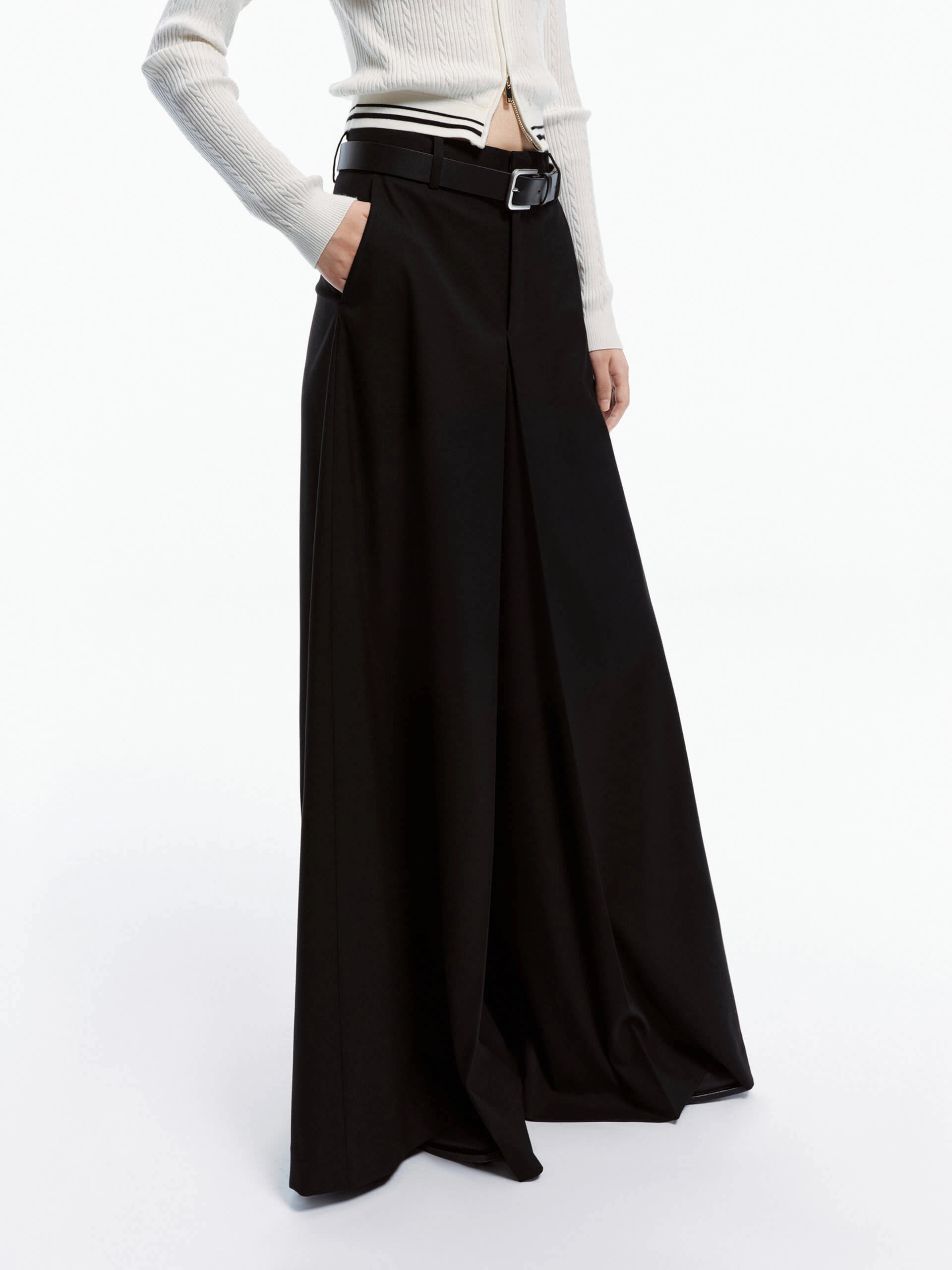 Non Binding Cuffs Low Waist Wide Leg Pants