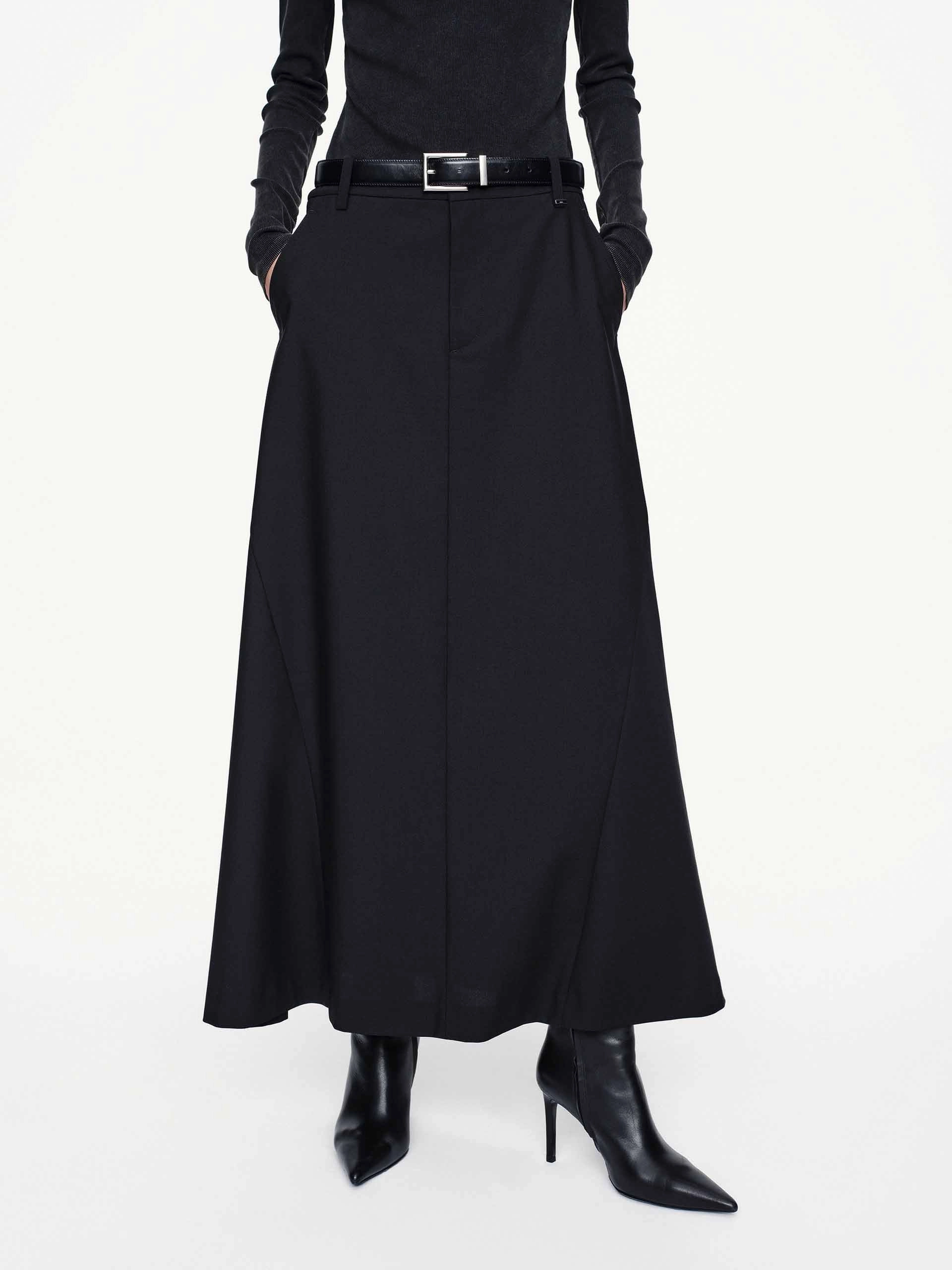 Body Shape Water Resistant Finish A-line Pleated Skirt