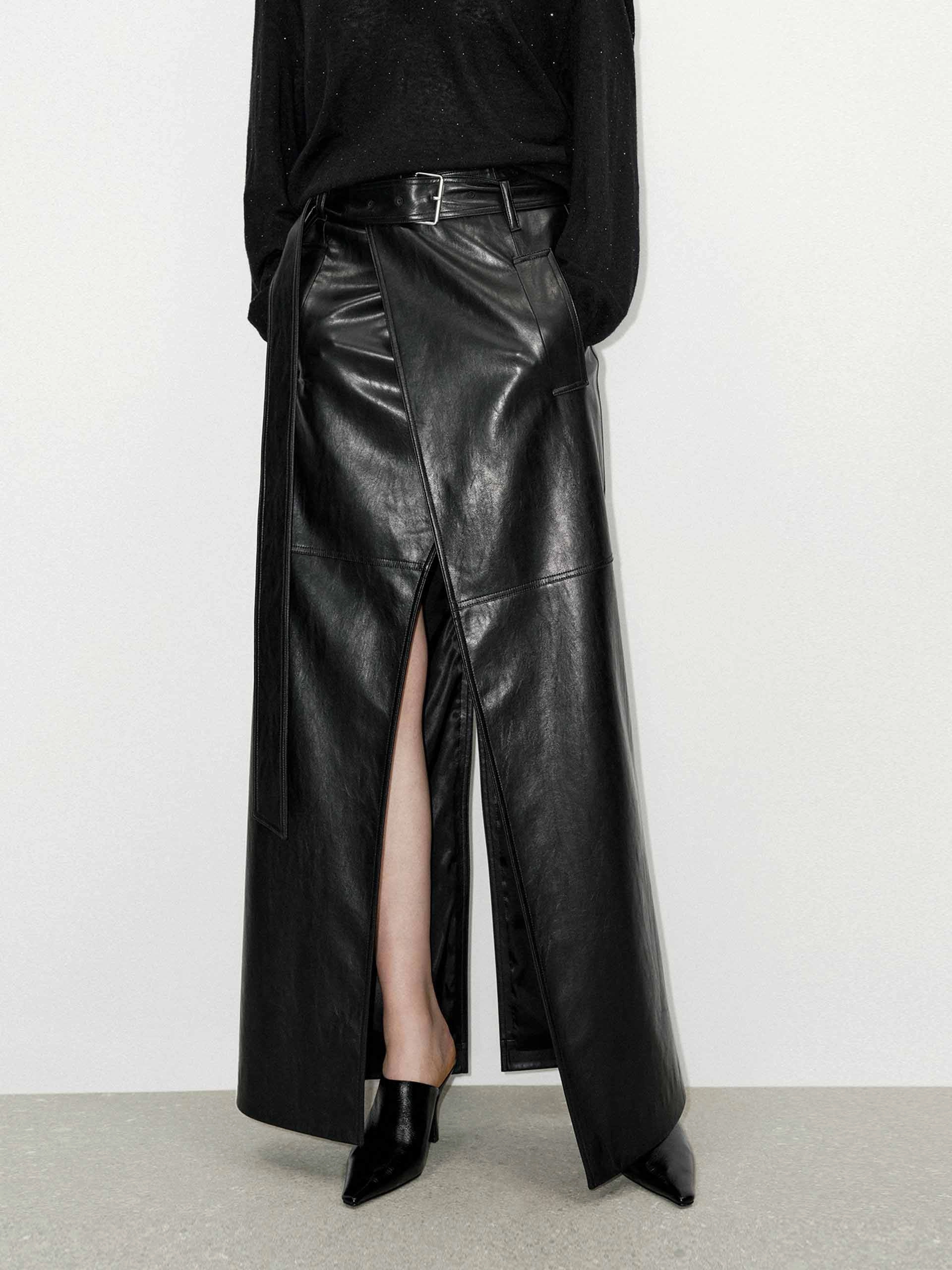 Easy Fit Design Maxi Slit Detail Leather Skirt