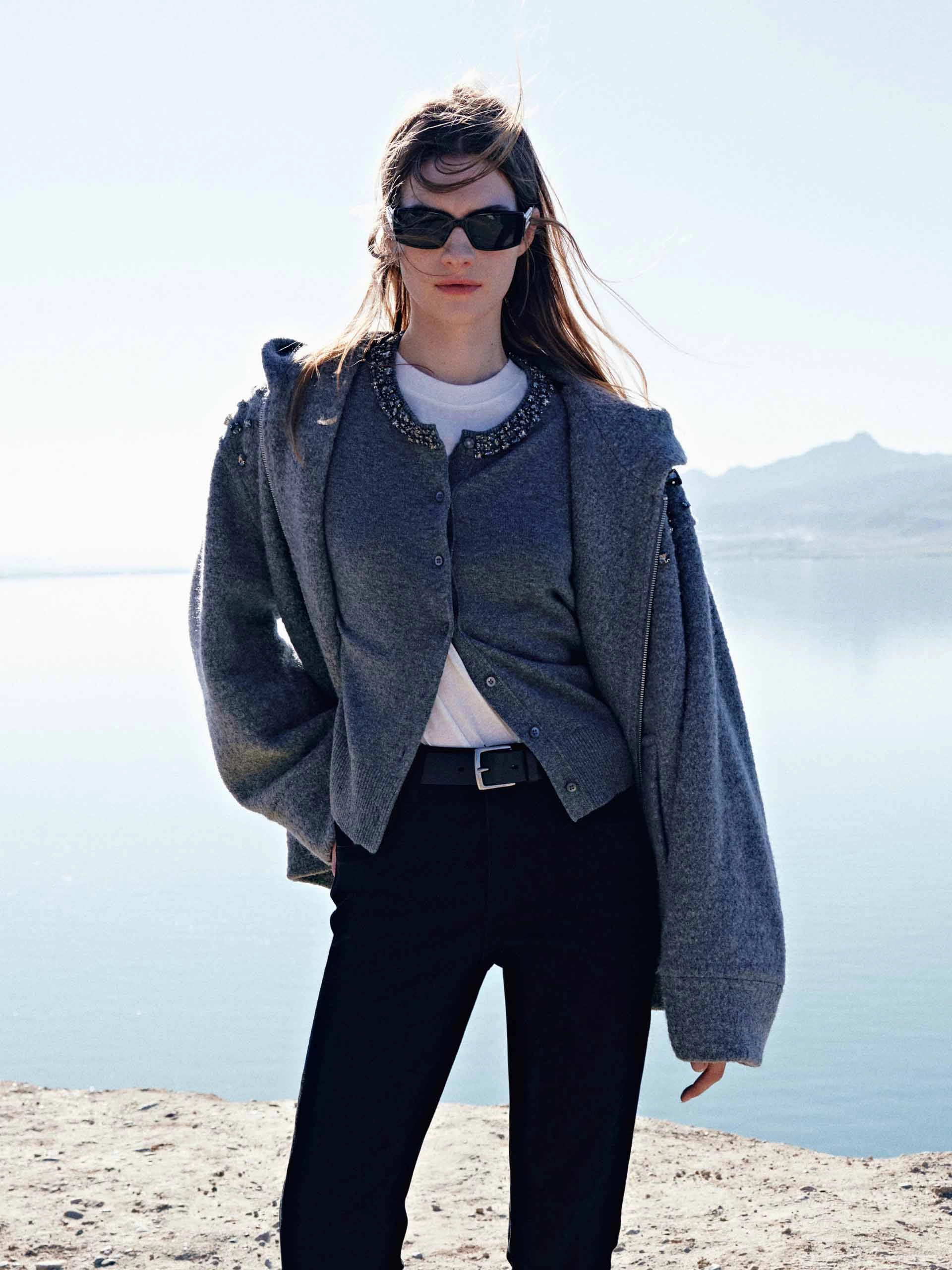 Simple Dress NonRestrictiveCollar Merino Wool Hooded Jacket