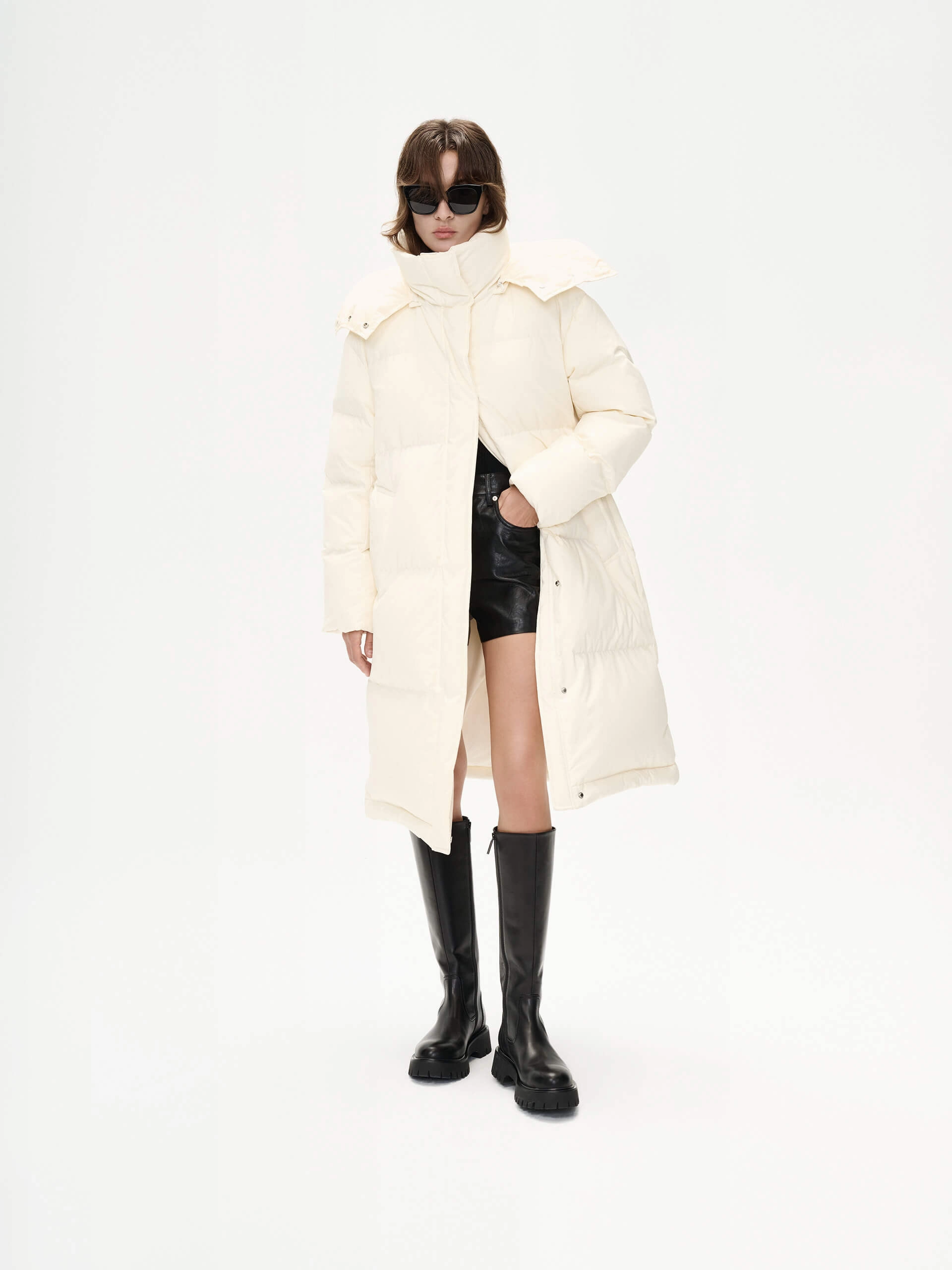 Snag Free Surface Hooded Quilted Down Coat