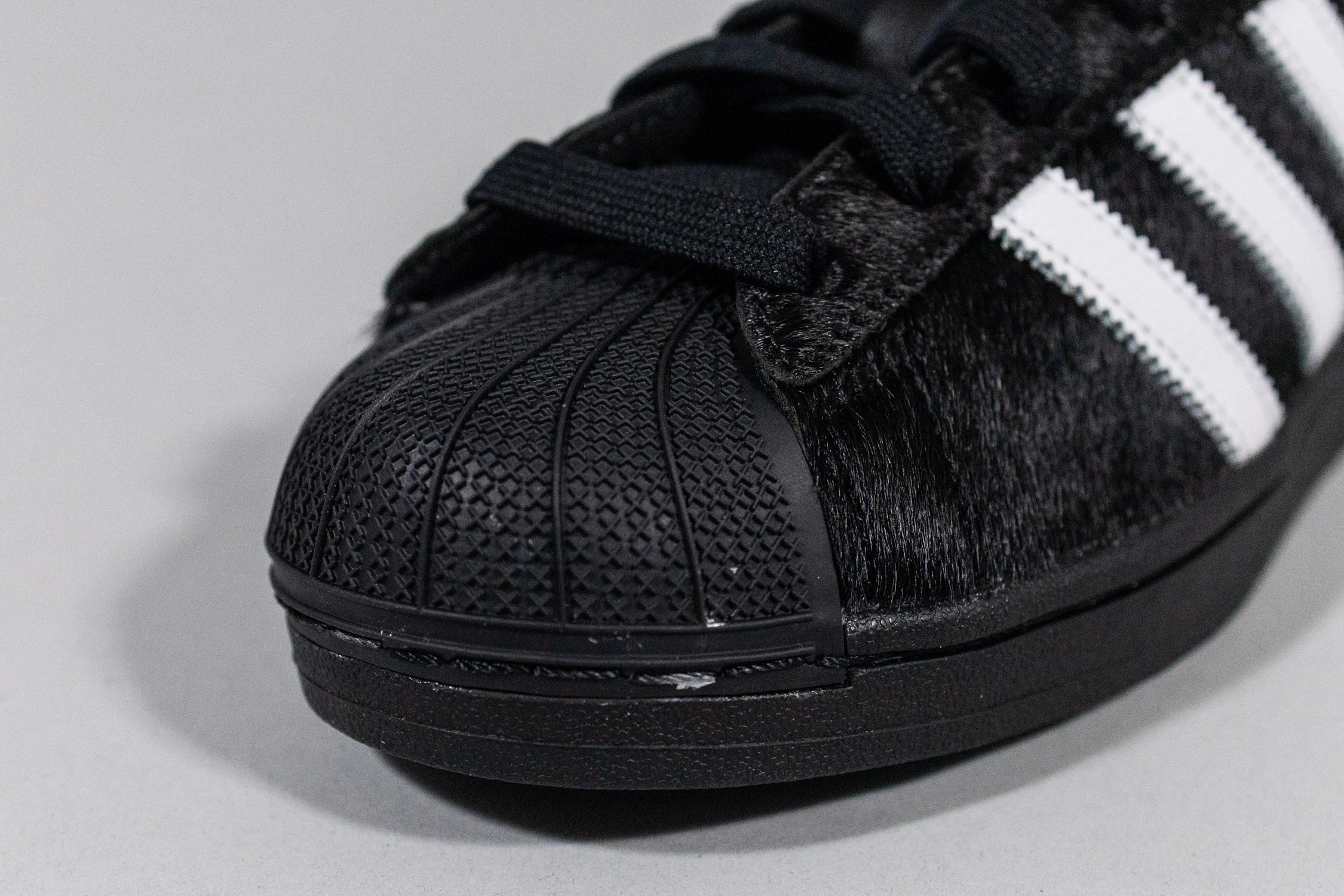 athletic style Streamlined grip Women's adidas Superstar II 'Core Black'