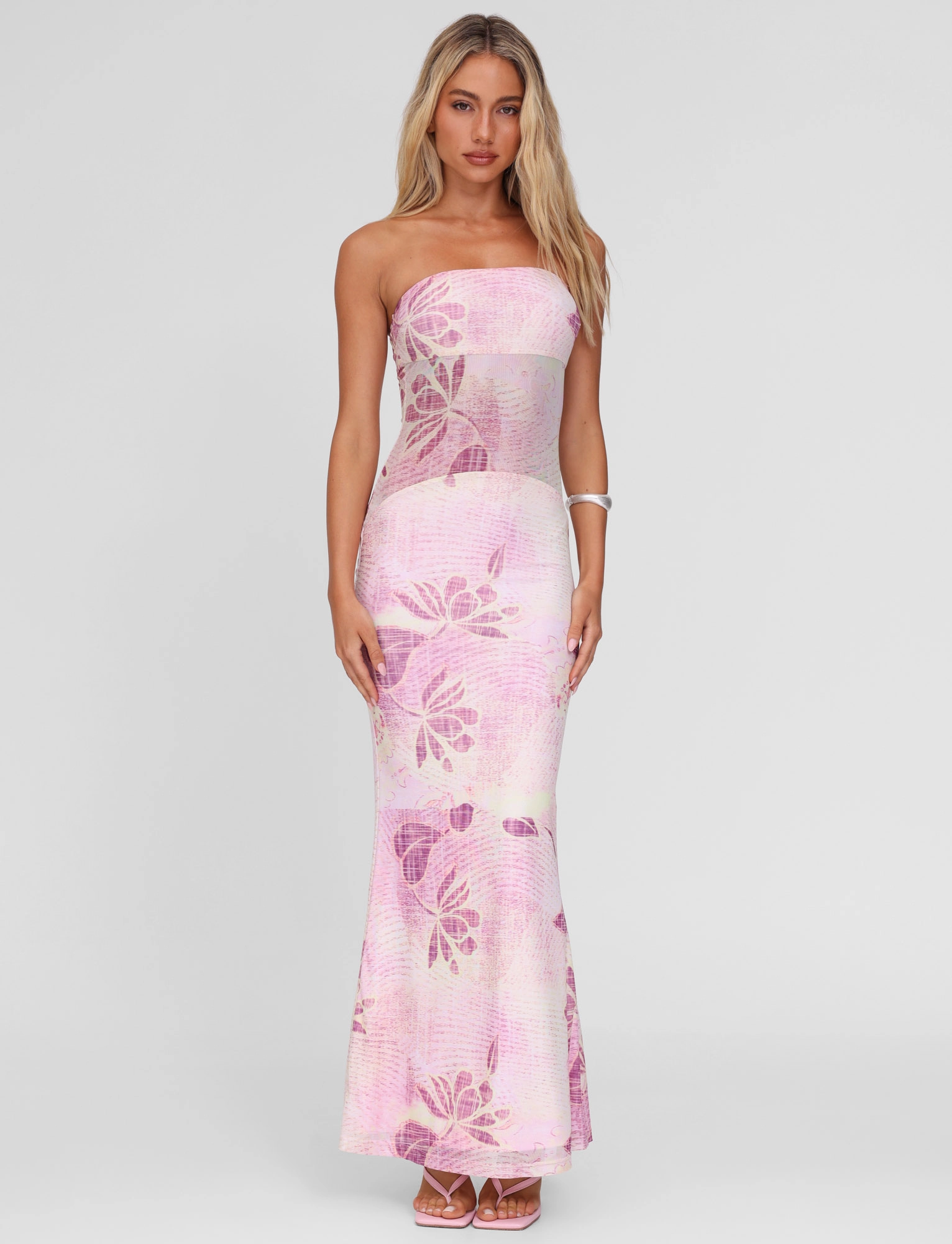 MORGAN MESH DRESS - GRUNGE FLORAL MAGENTA Timeless fitted silhouette Day Chic