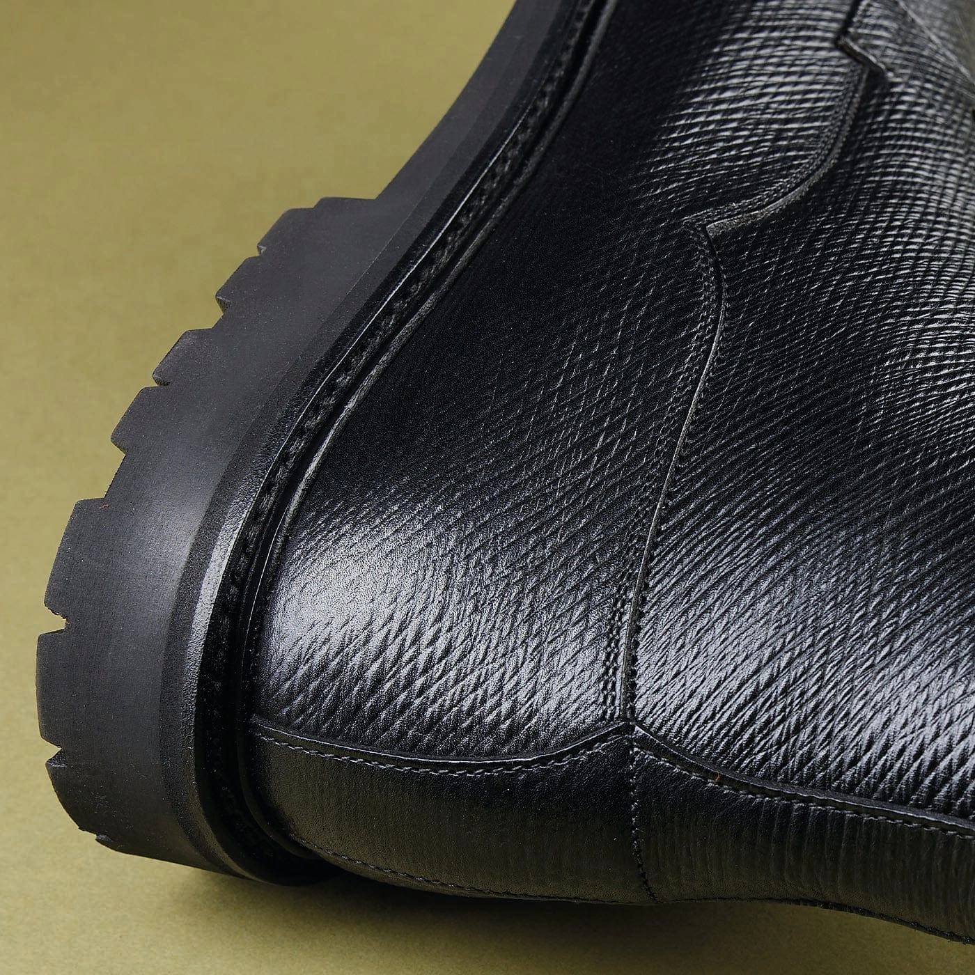 Grizedale Black Russian Grain Versatile Traction Pattern