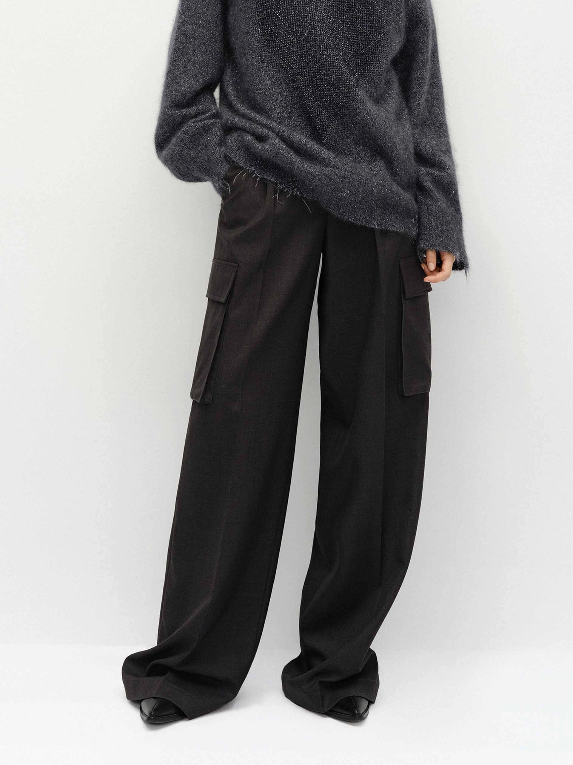 Relaxed Cargo Pocket Pants Flexible Performance Wear