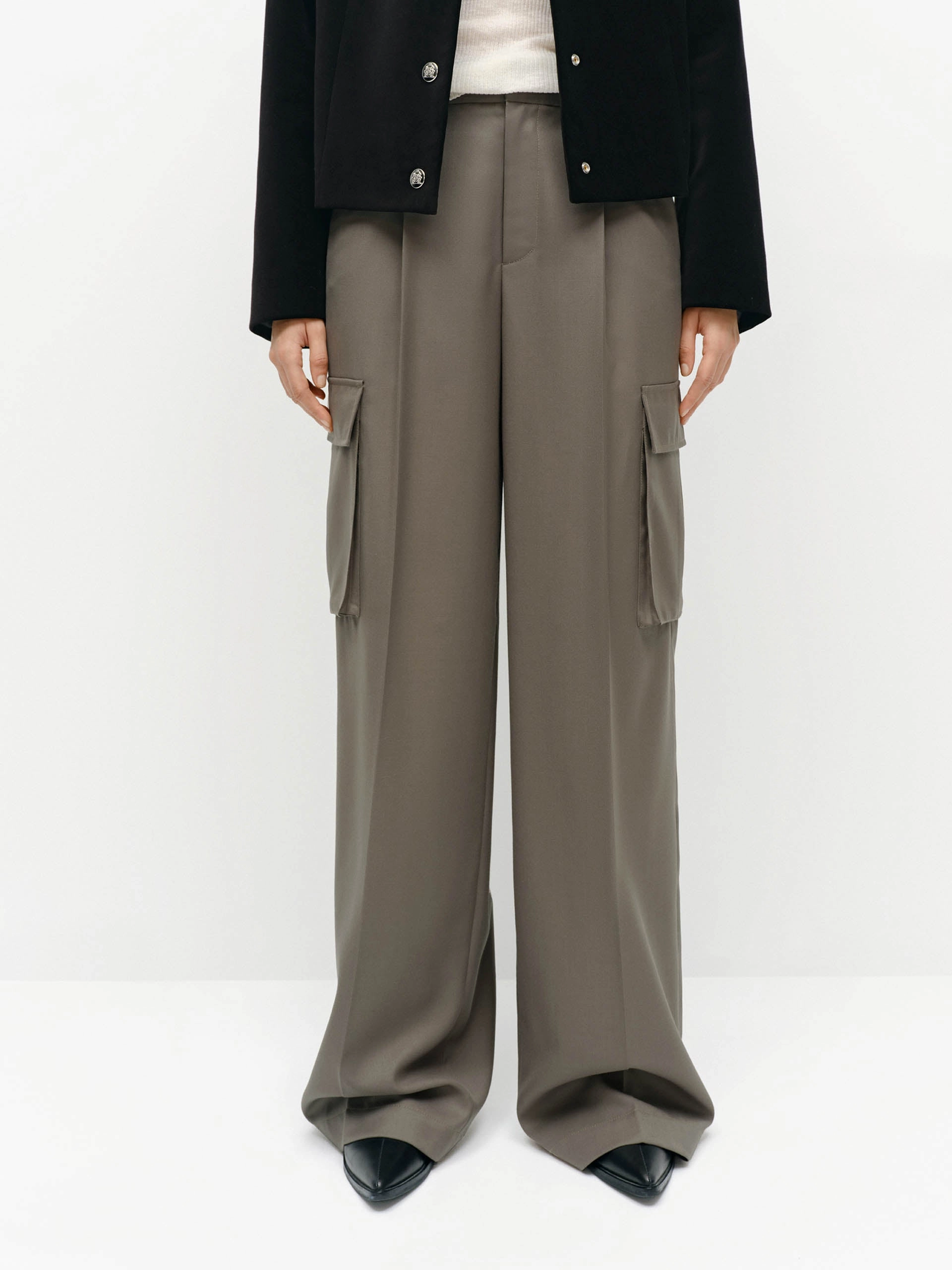 Relaxed Cargo Pocket Pants Durable Twill