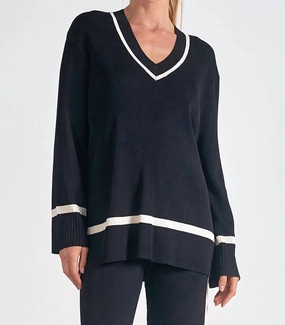 Oversized V-Neck Sweater In Black Chilly Season Wear Allergen Free Processing