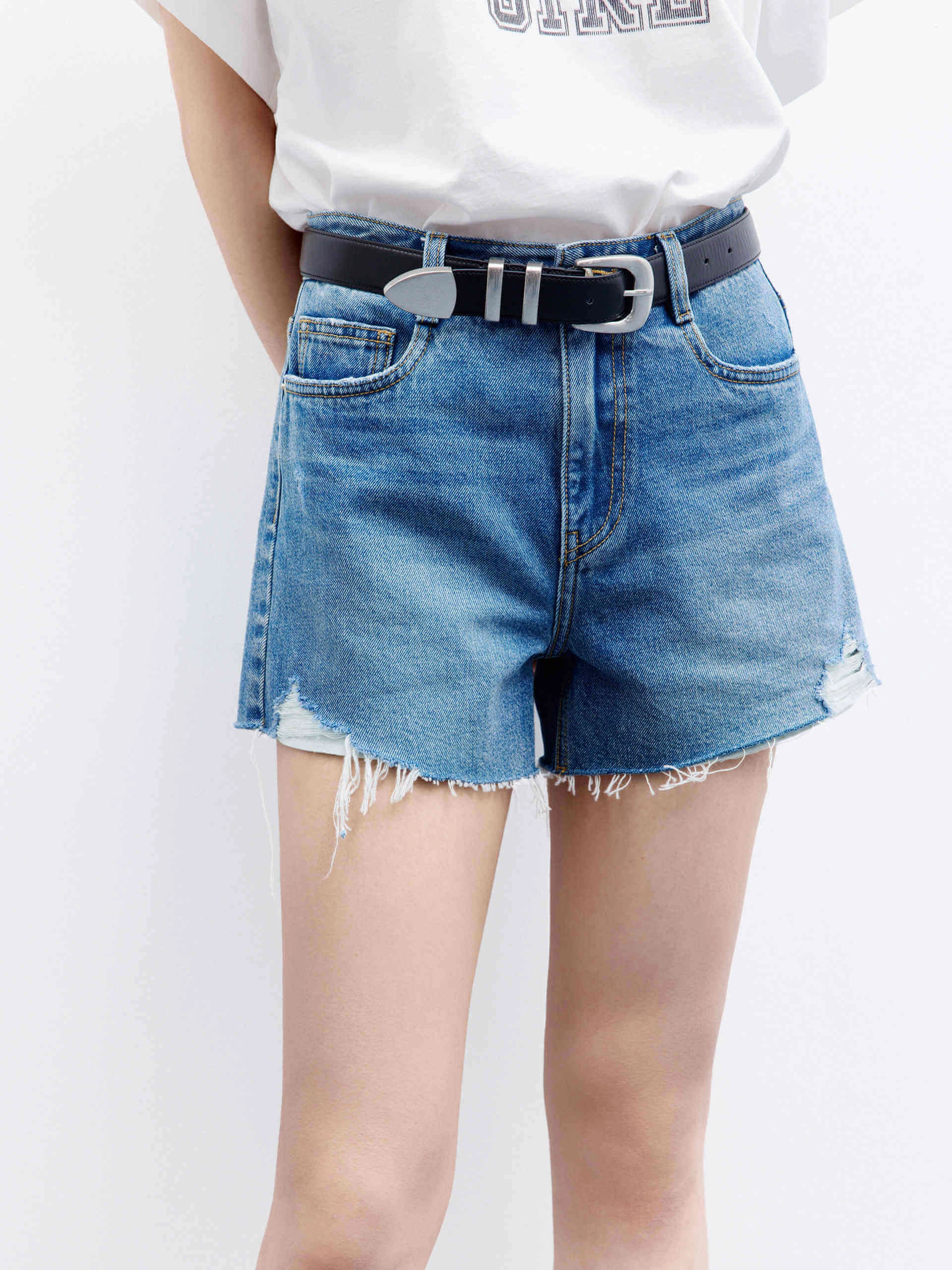 Mid Waist Raw Hem Shorts Heat Friendly Body Sculpting