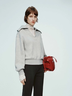 AthleisureReady Navy Collar Cotton Sweatshirt