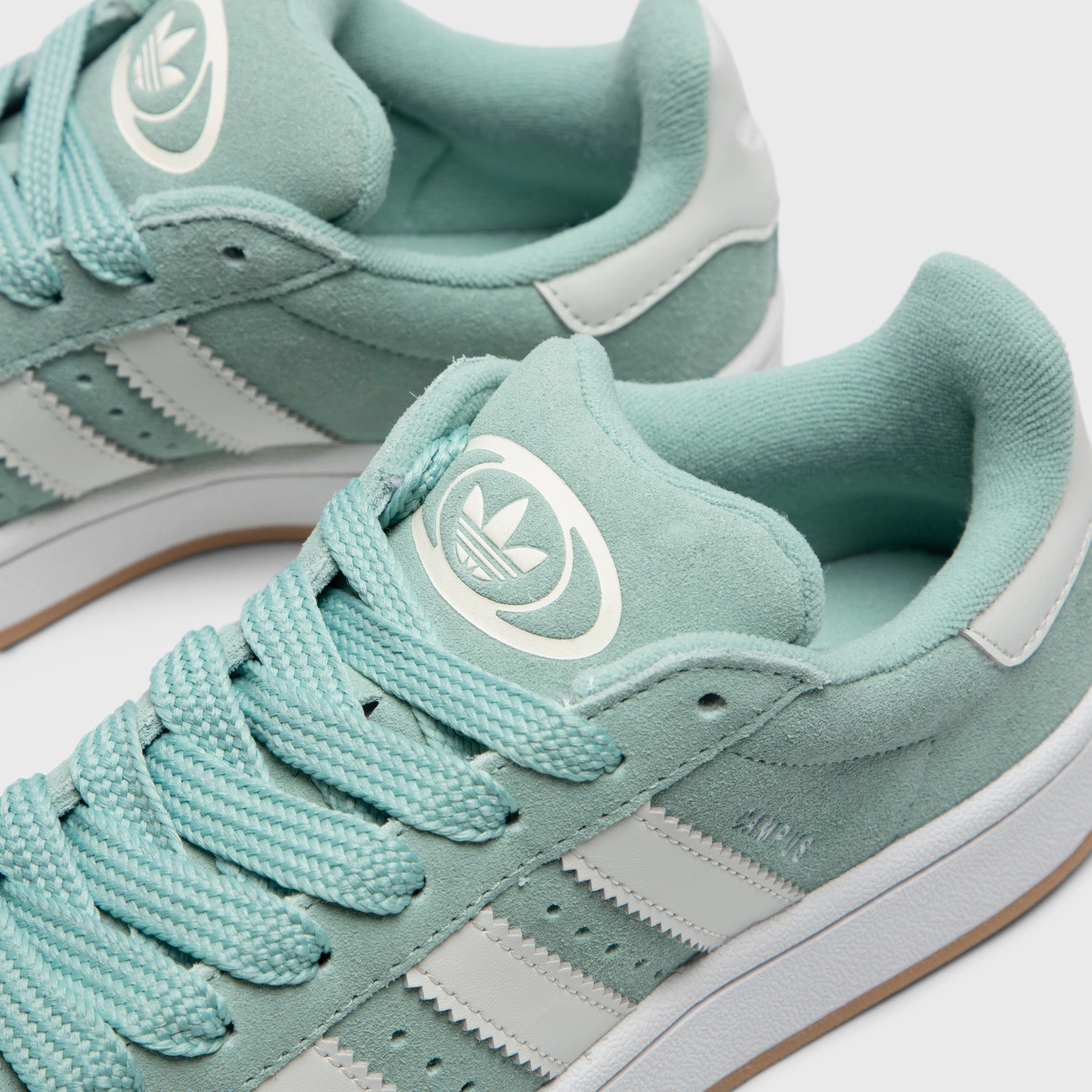 adidas Juniors' Campus 00s Haze Green / Grey - Gum Elevated shock absorption