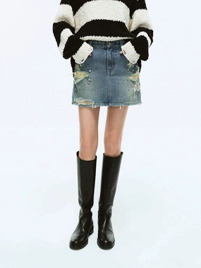 Zip Pocket Crystal Detail Mini Skirt