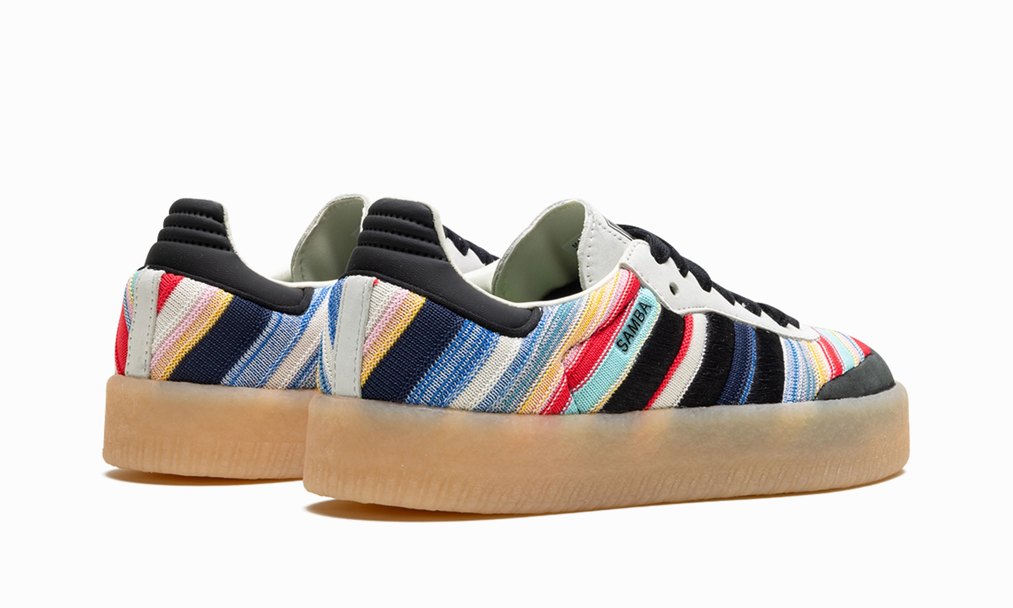 Sambae WMNS "Ivory Black" Low noise