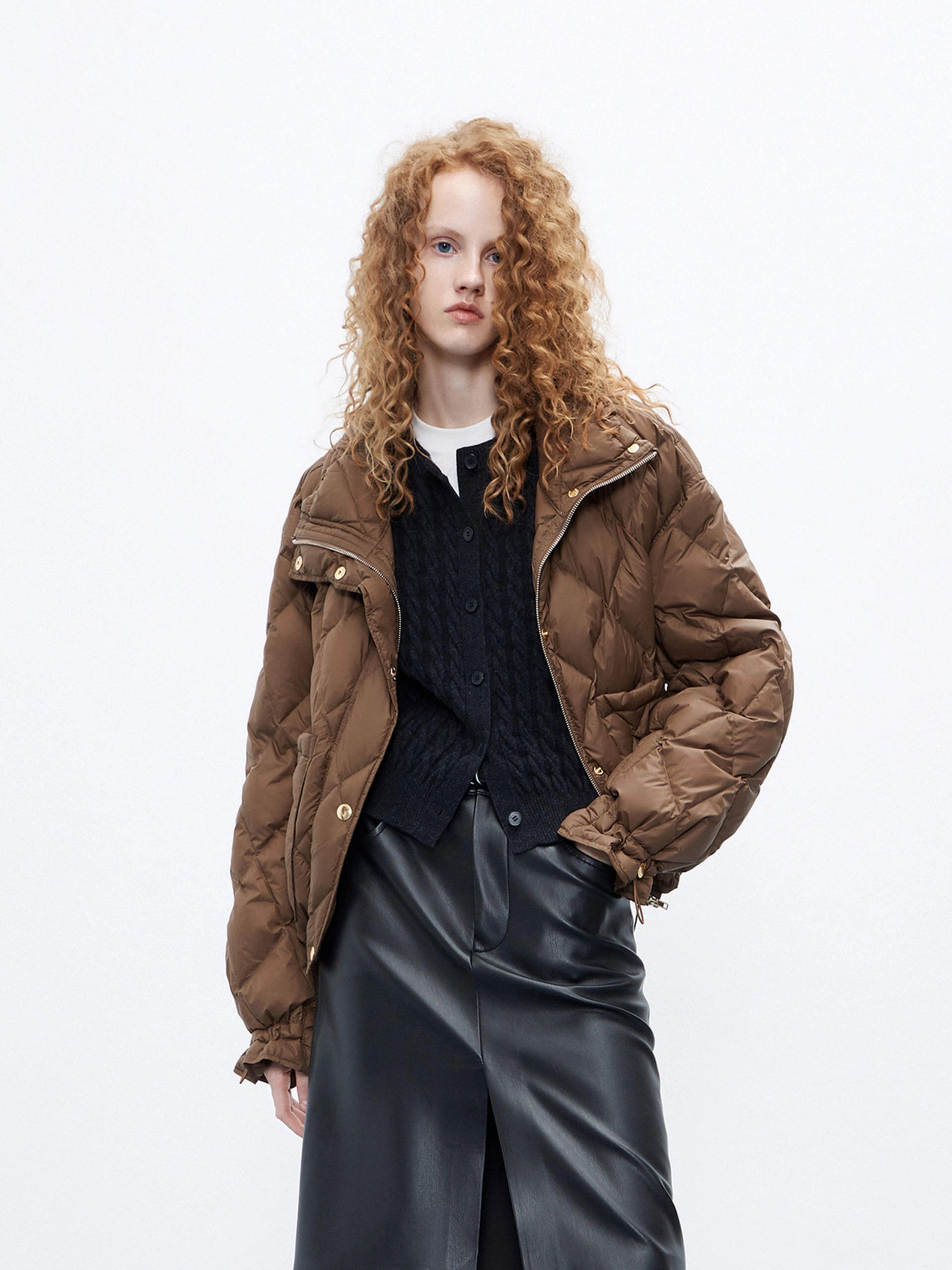 High Collar Cropped Down Jacket Contrast Stitch Ergonomic Shoulder Design