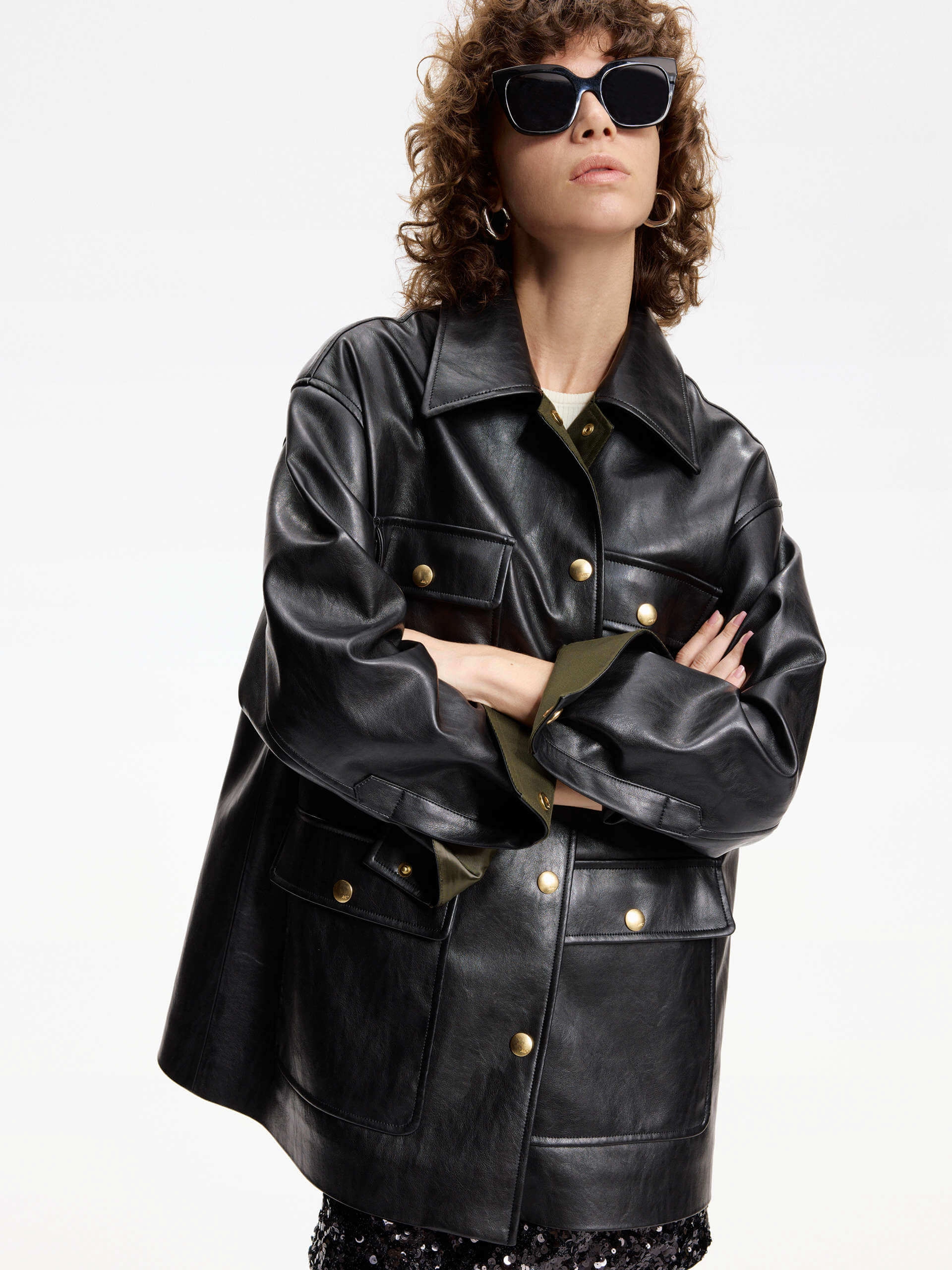 Comfortable Urban Piece Front Pocket Leather Jacket