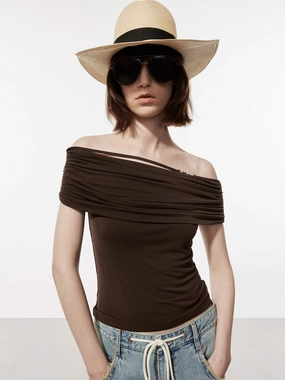 Off Shoulder Fitted Top Stretchable Material LightweightMaterial
