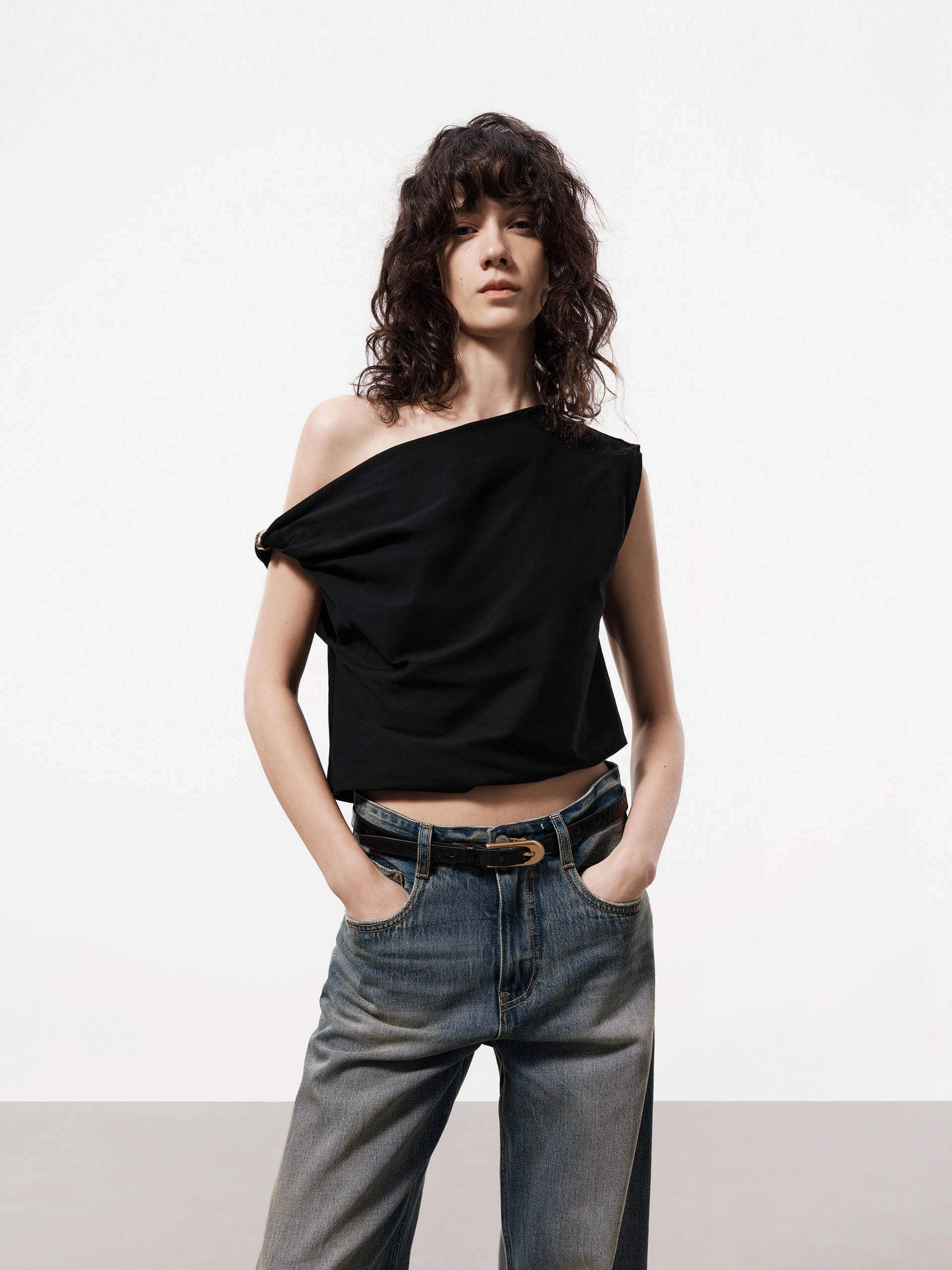 One Shoulder Cotton Top Non Slip Shoulder Seams