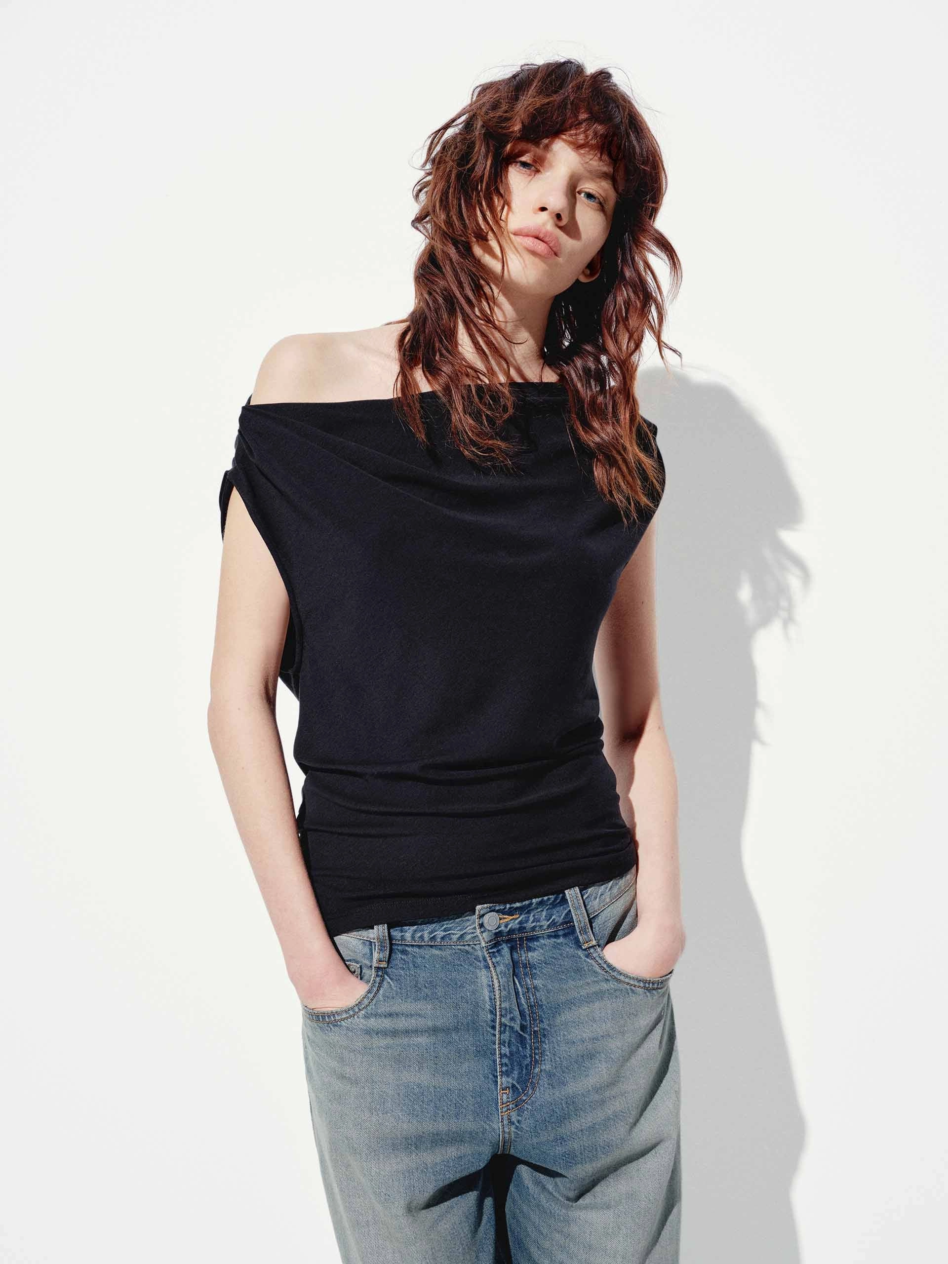 High Durability Weave One-shoulder Pleated T-shirt