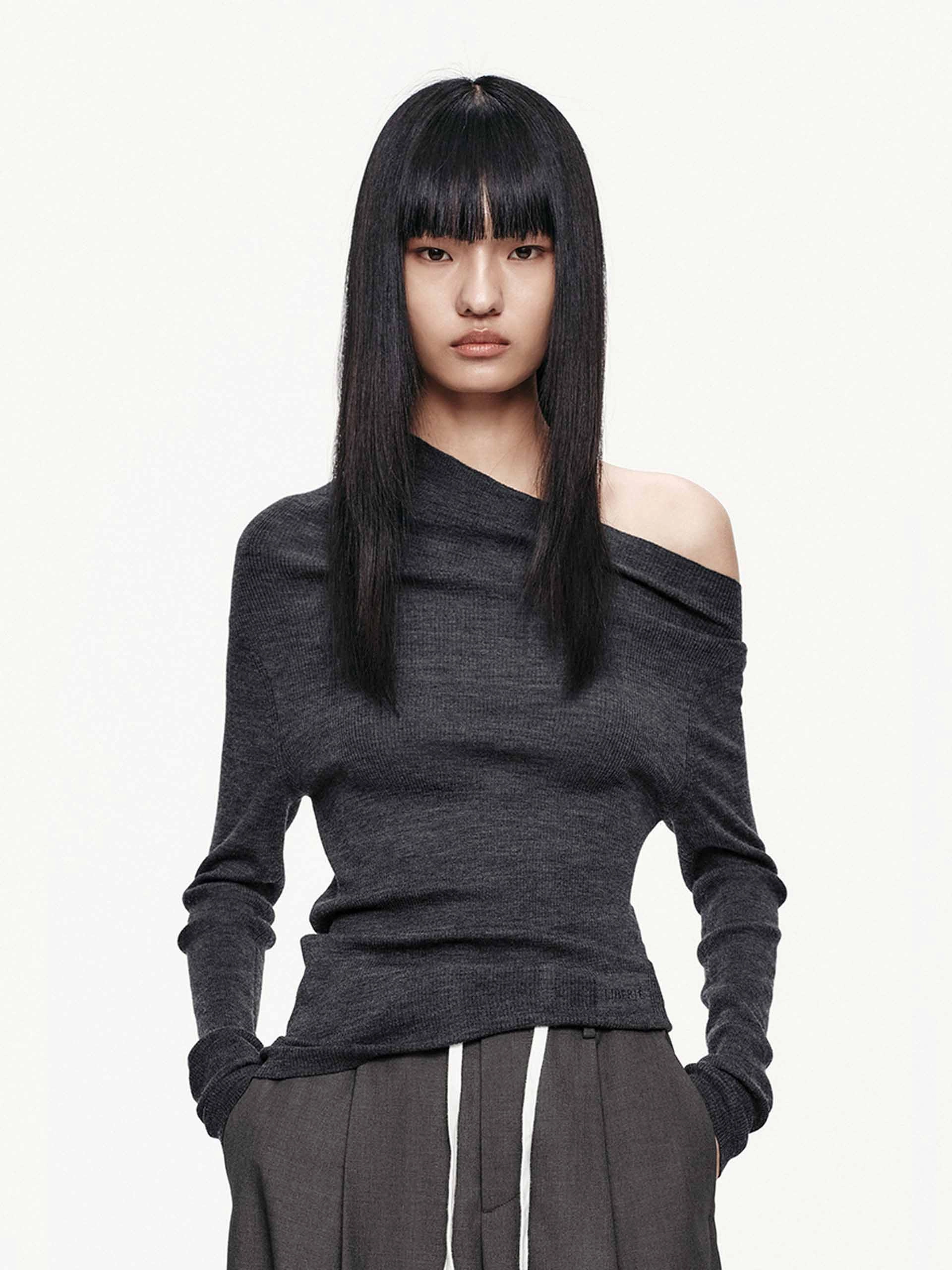 ContrastStitching AllDay Comfort Tech One-shoulder Wool Sweater