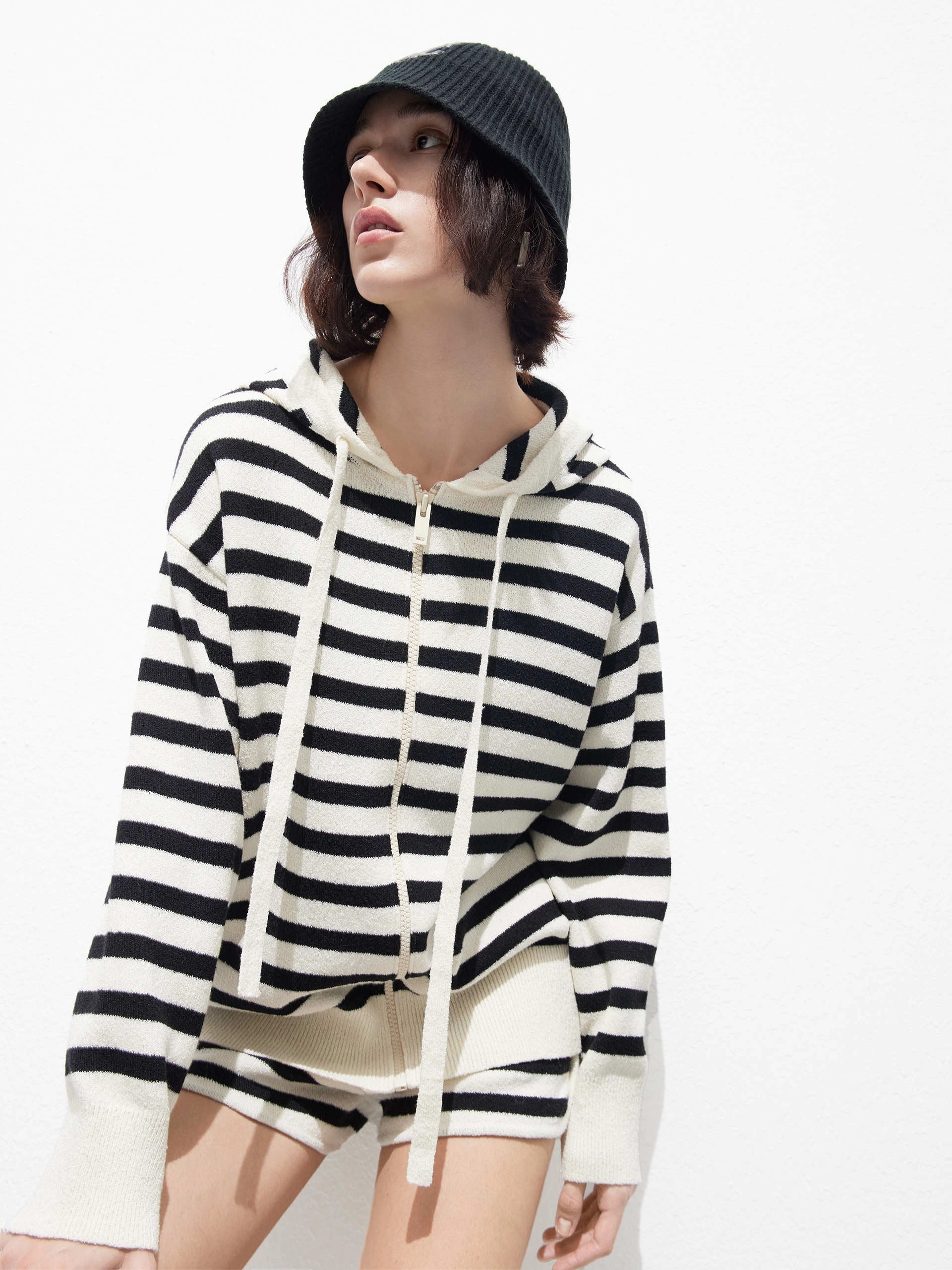 Oversized Striped Jacket with Hooded OdorResistant Treatment NonIrritatingSeams