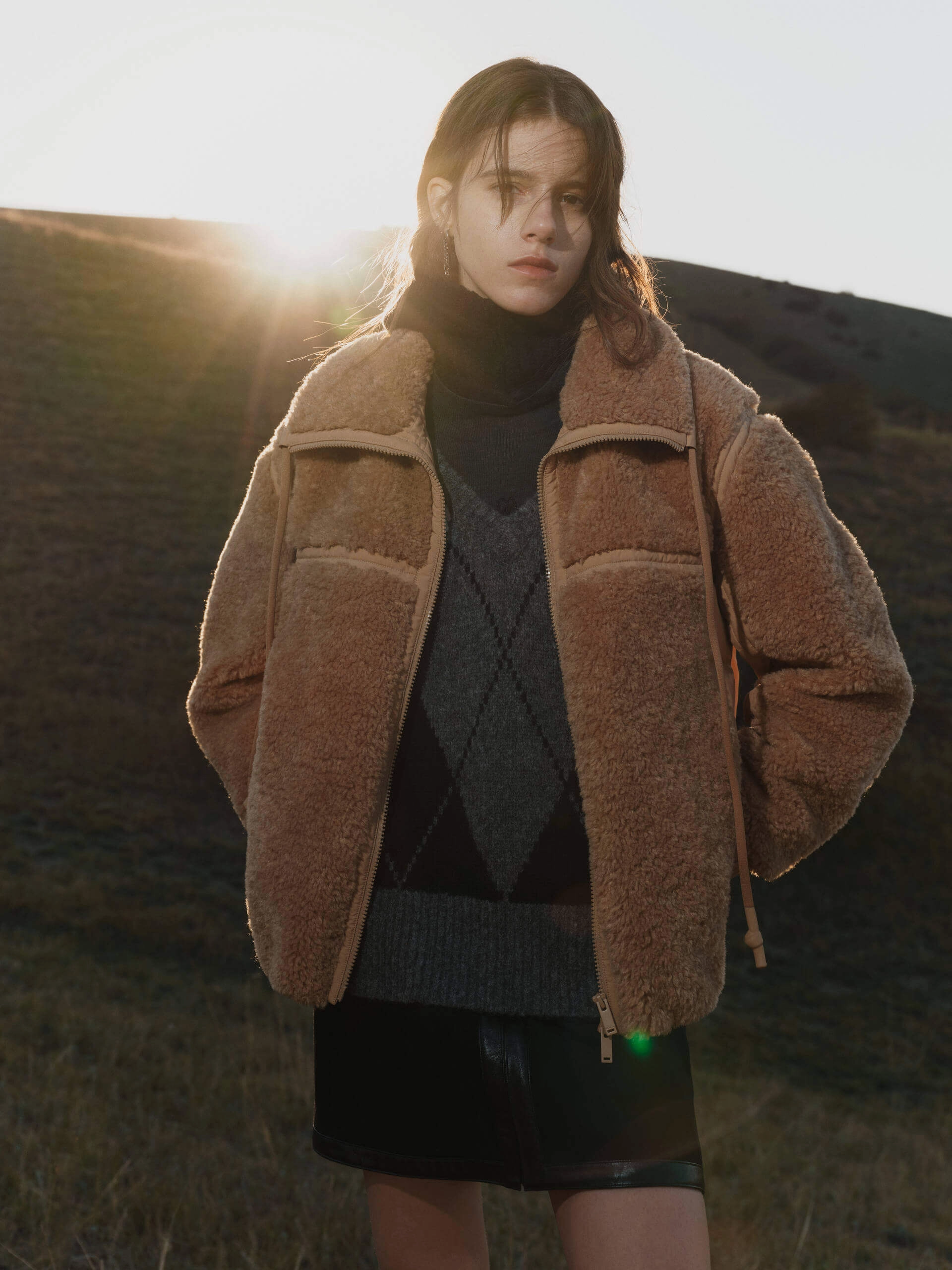 Panelled Fuzzy Puffer Jacket Anti Pill Surface Breathable mesh lining