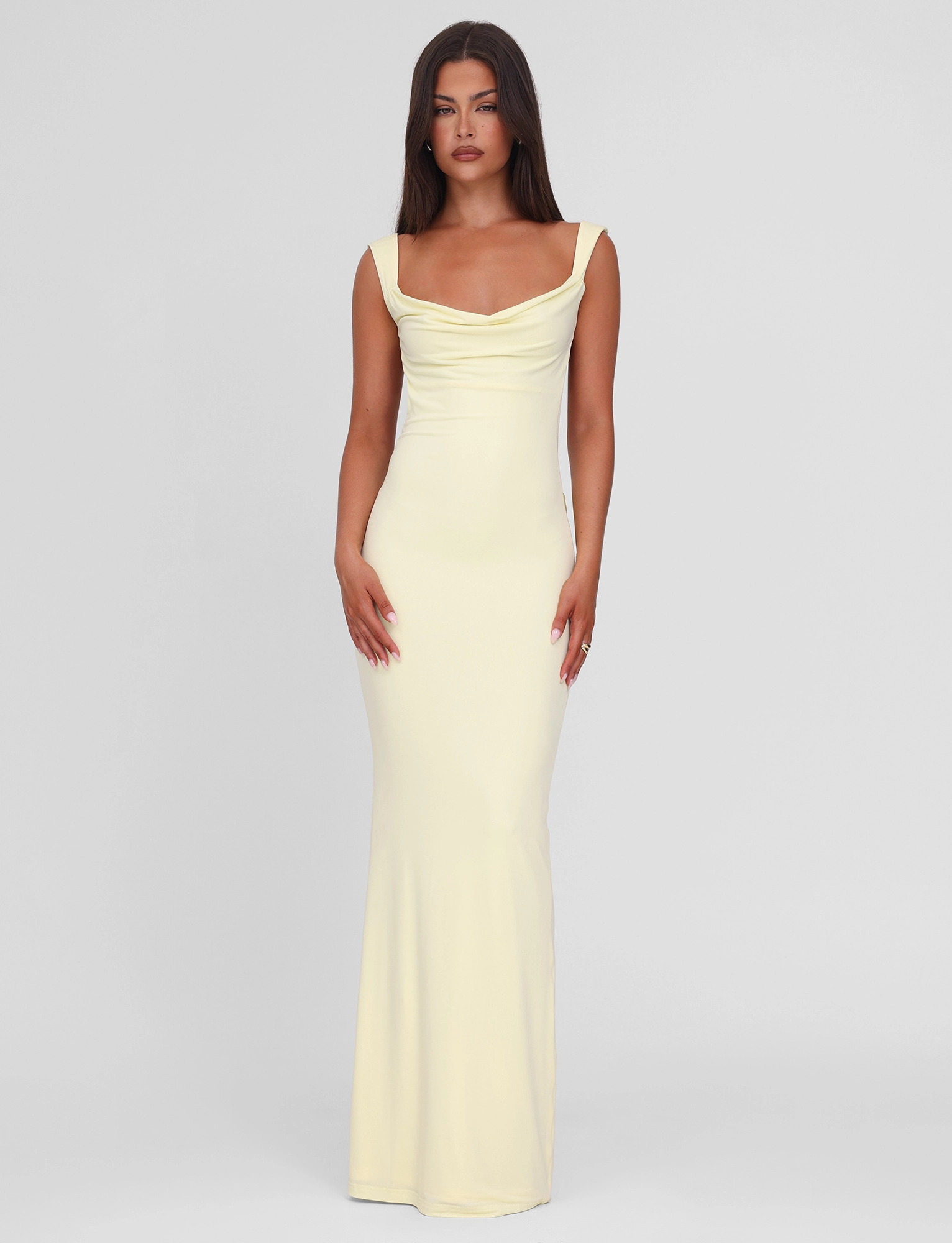 ZITA MAXI DRESS - LEMON Relax Fit Smooth Mood